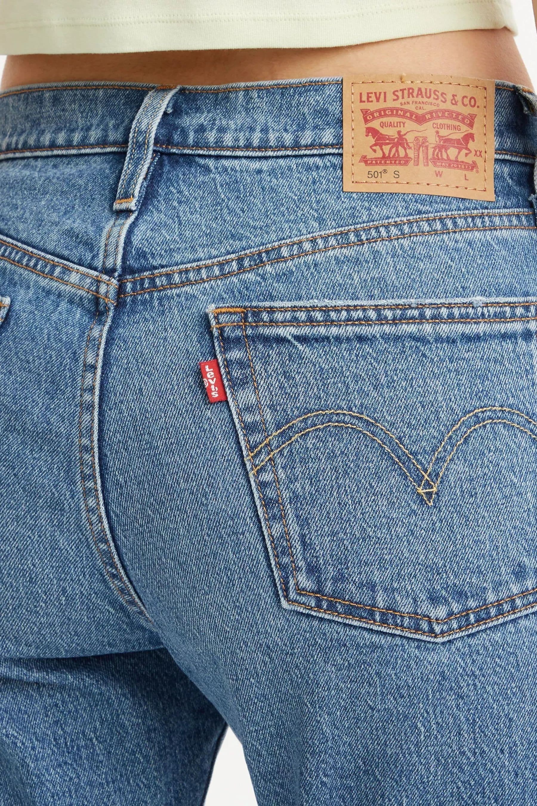 Levi's 501 skinny sale towards the sun