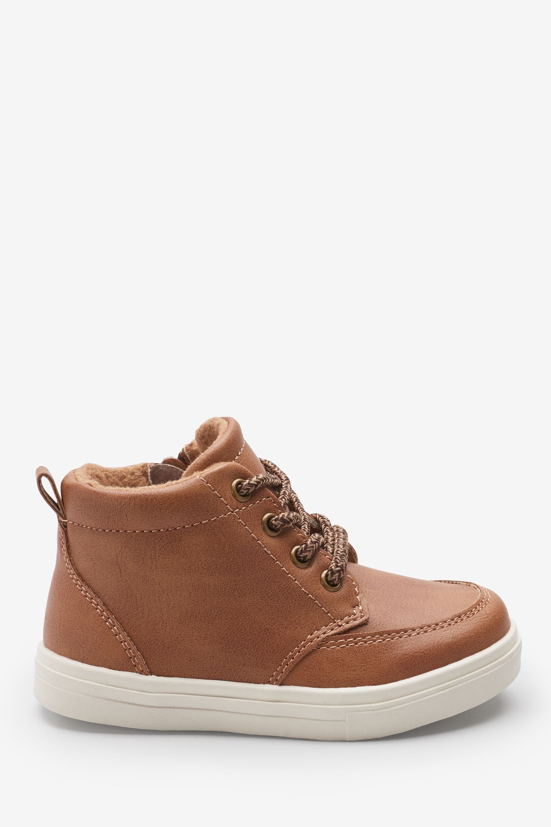 Lined best sale chukka boots