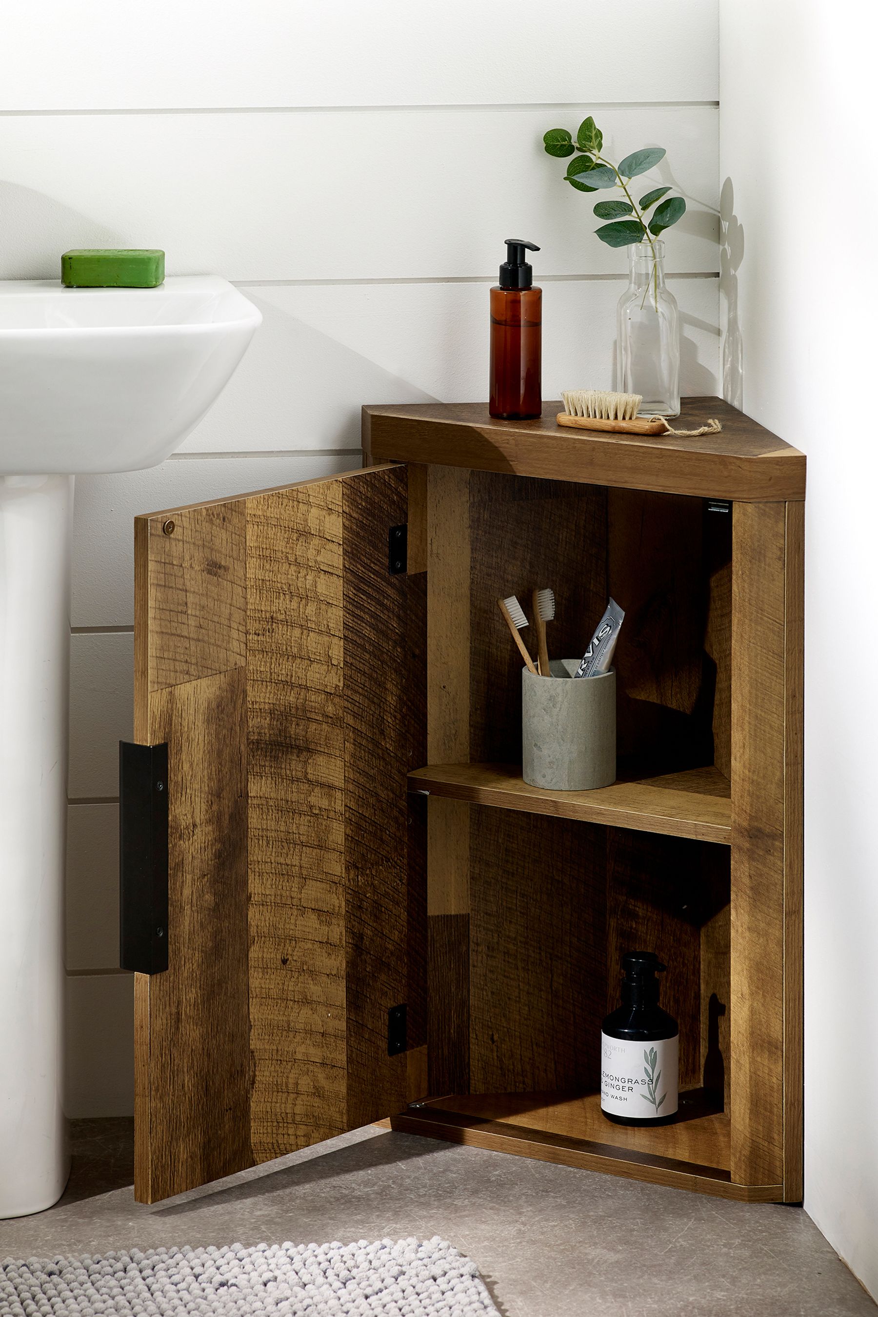 Corner cabinet outlet for small bathroom