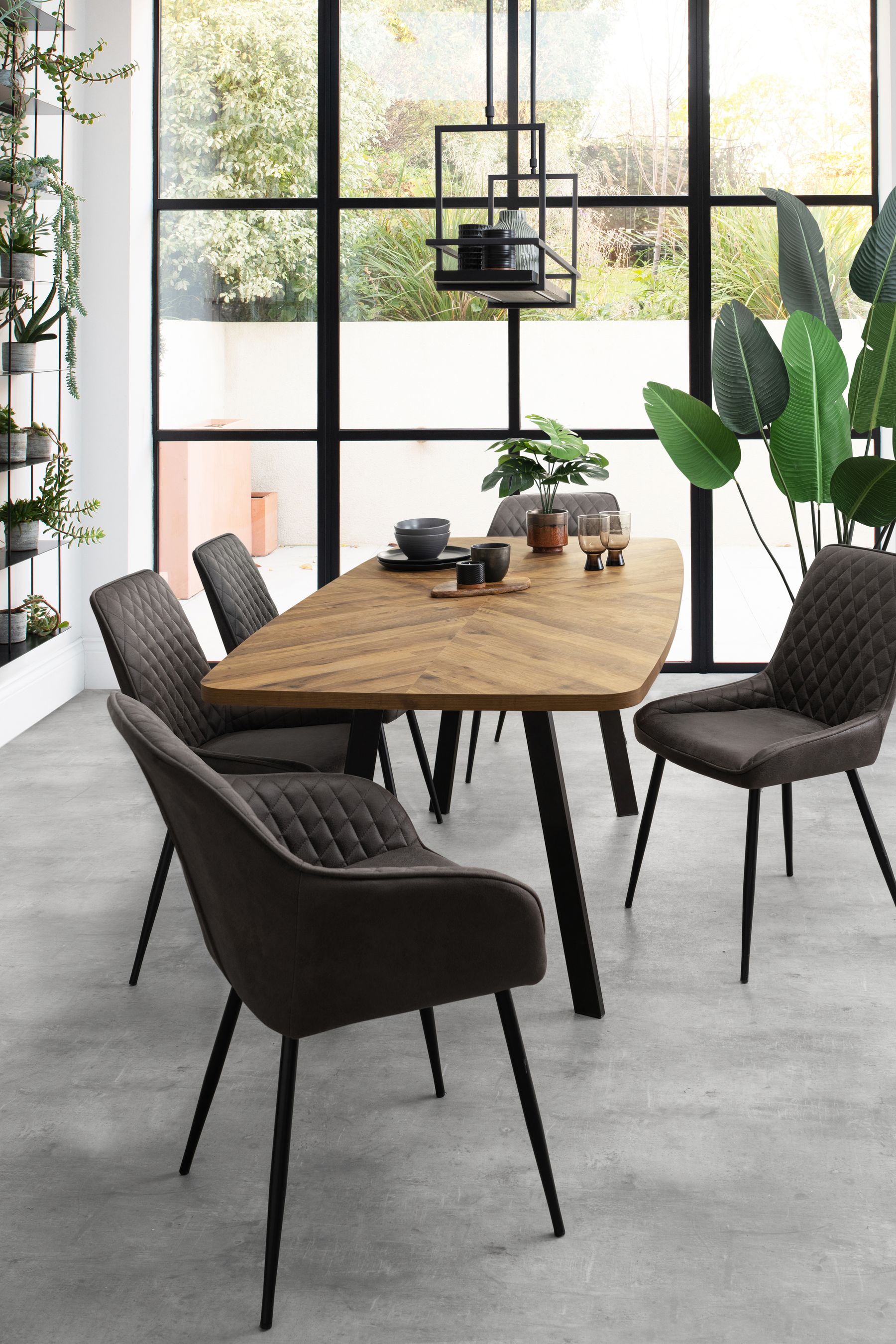 Next extending dining store table and chairs