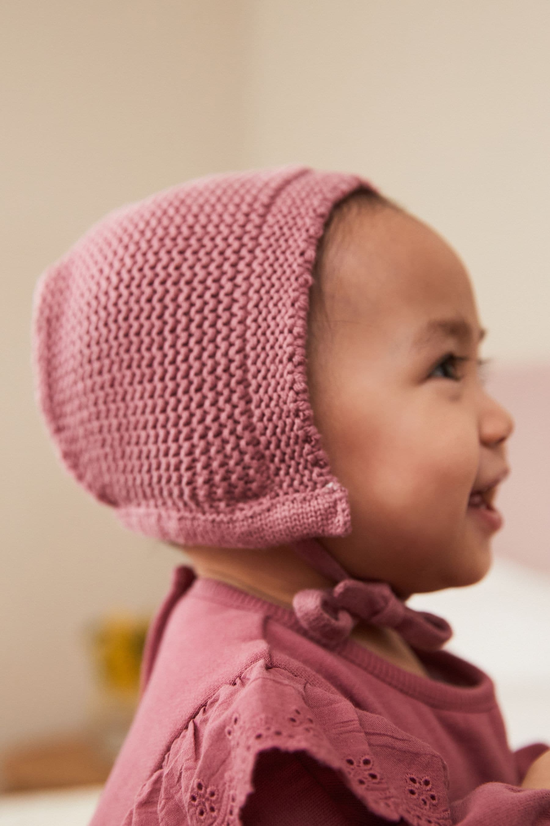 Knit hot sale bonnet baby