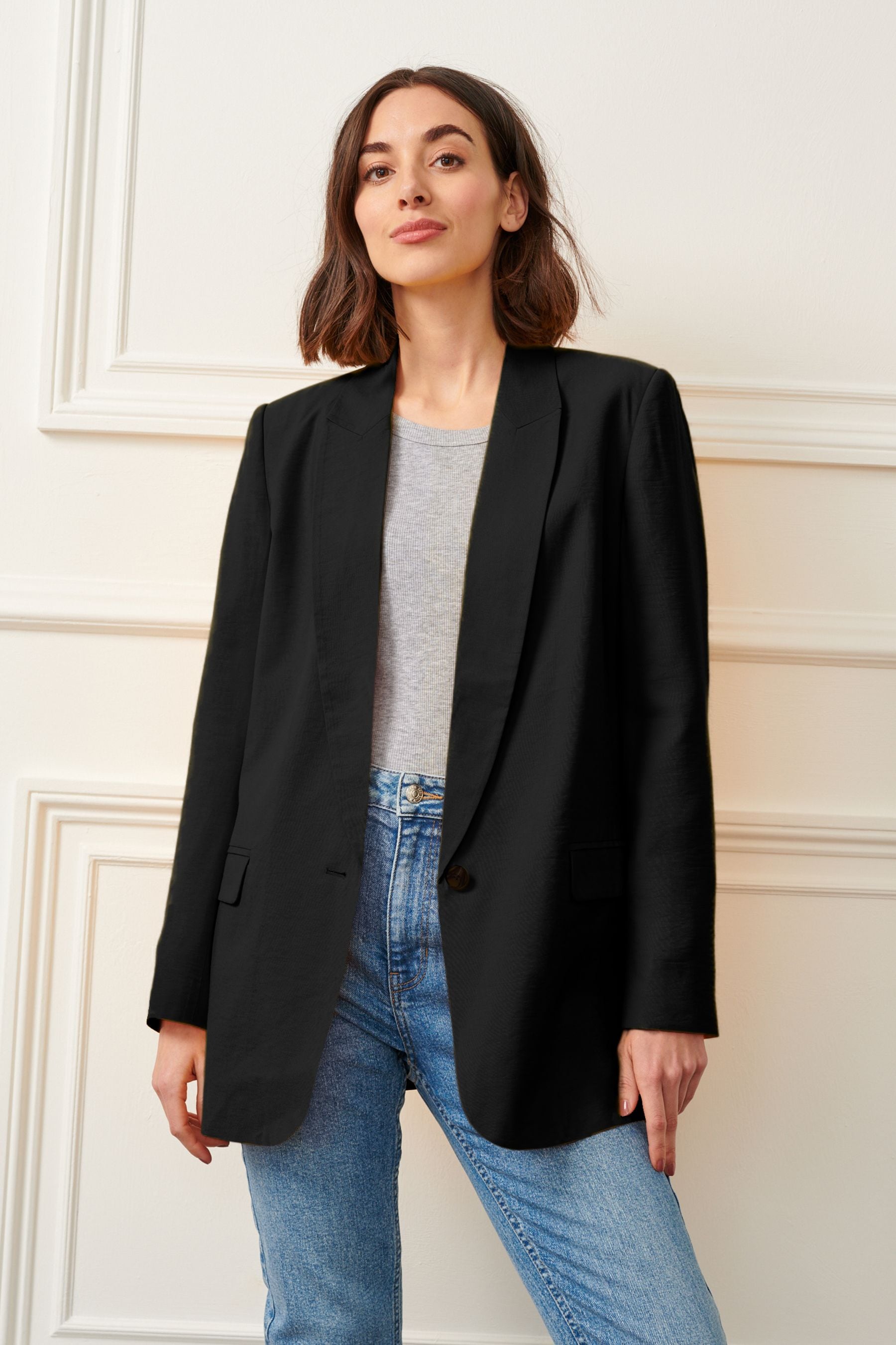 Buy Black Relaxed Fit Single Breasted Blazer from the Next UK online shop