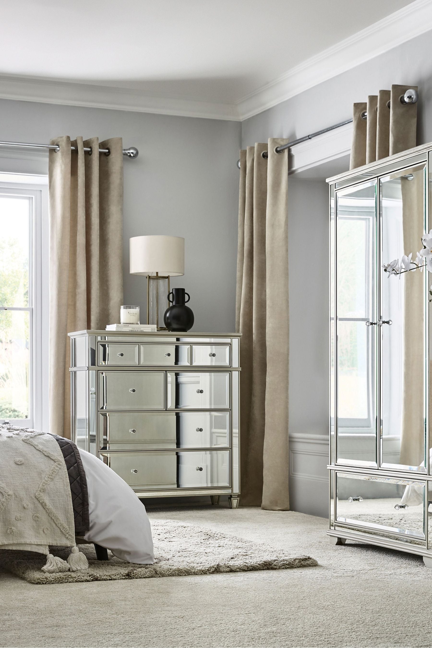 Mirrored chest of drawers outlet next