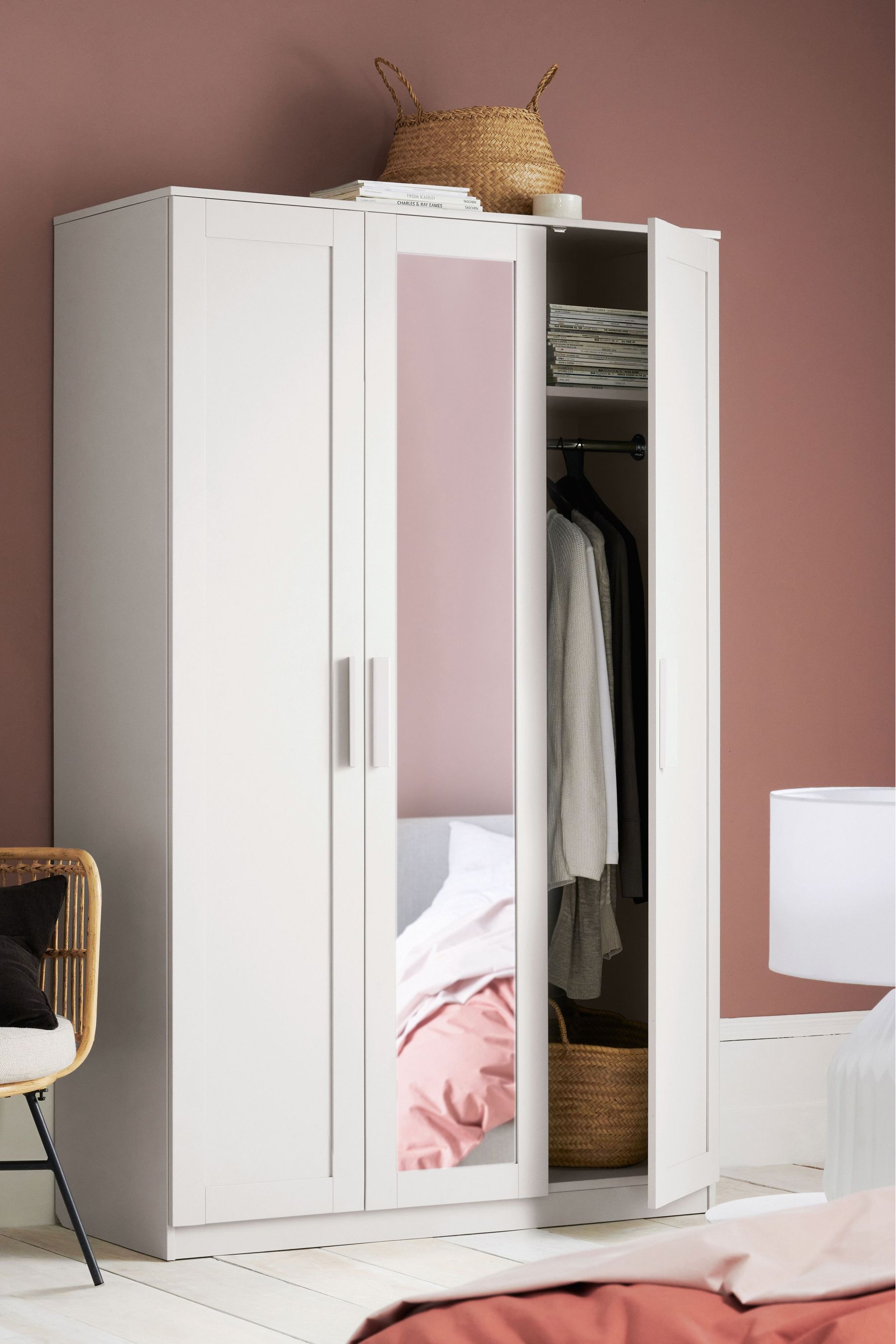 Triple wardrobe with shop drawers ikea