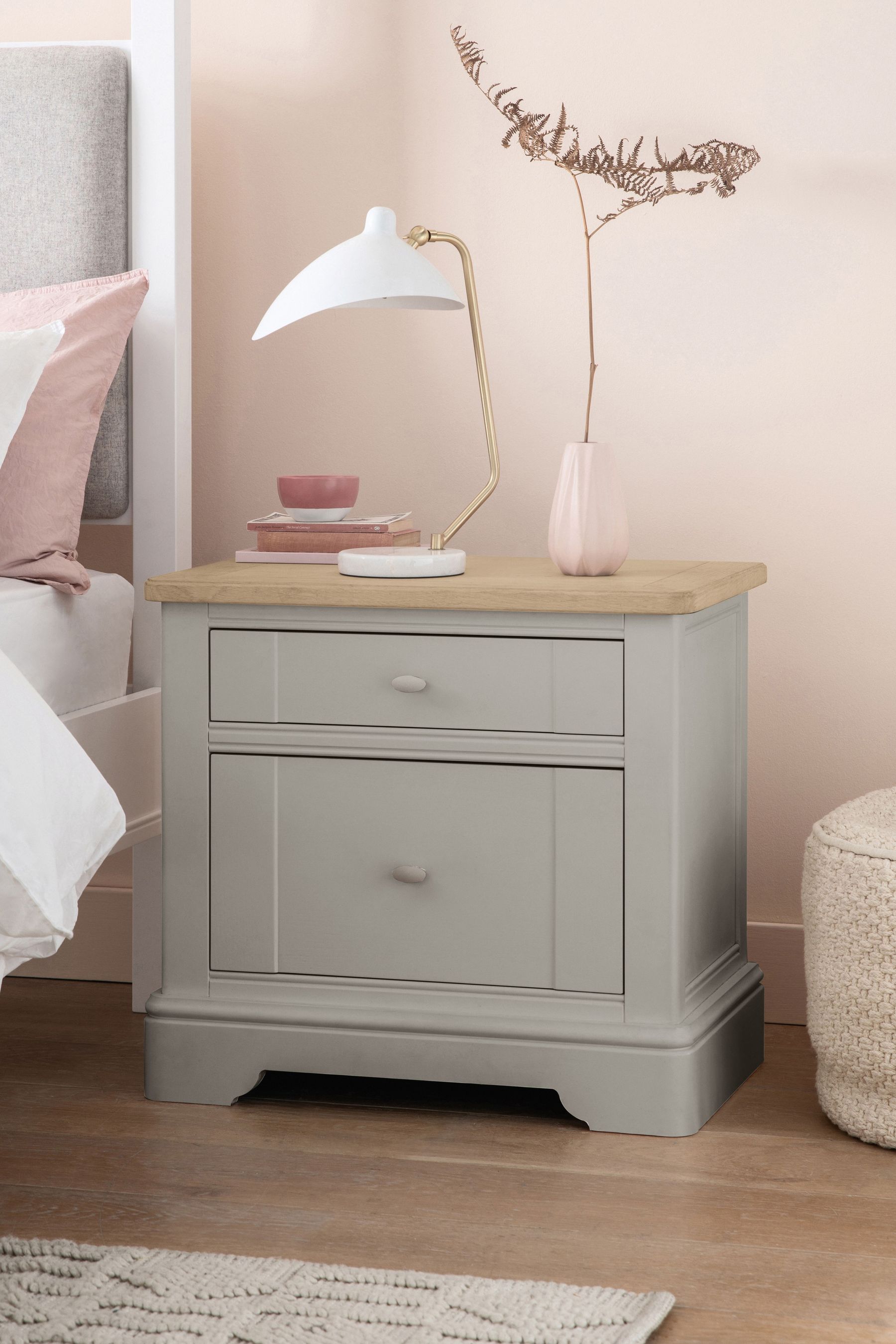 White hampton outlet bedside table