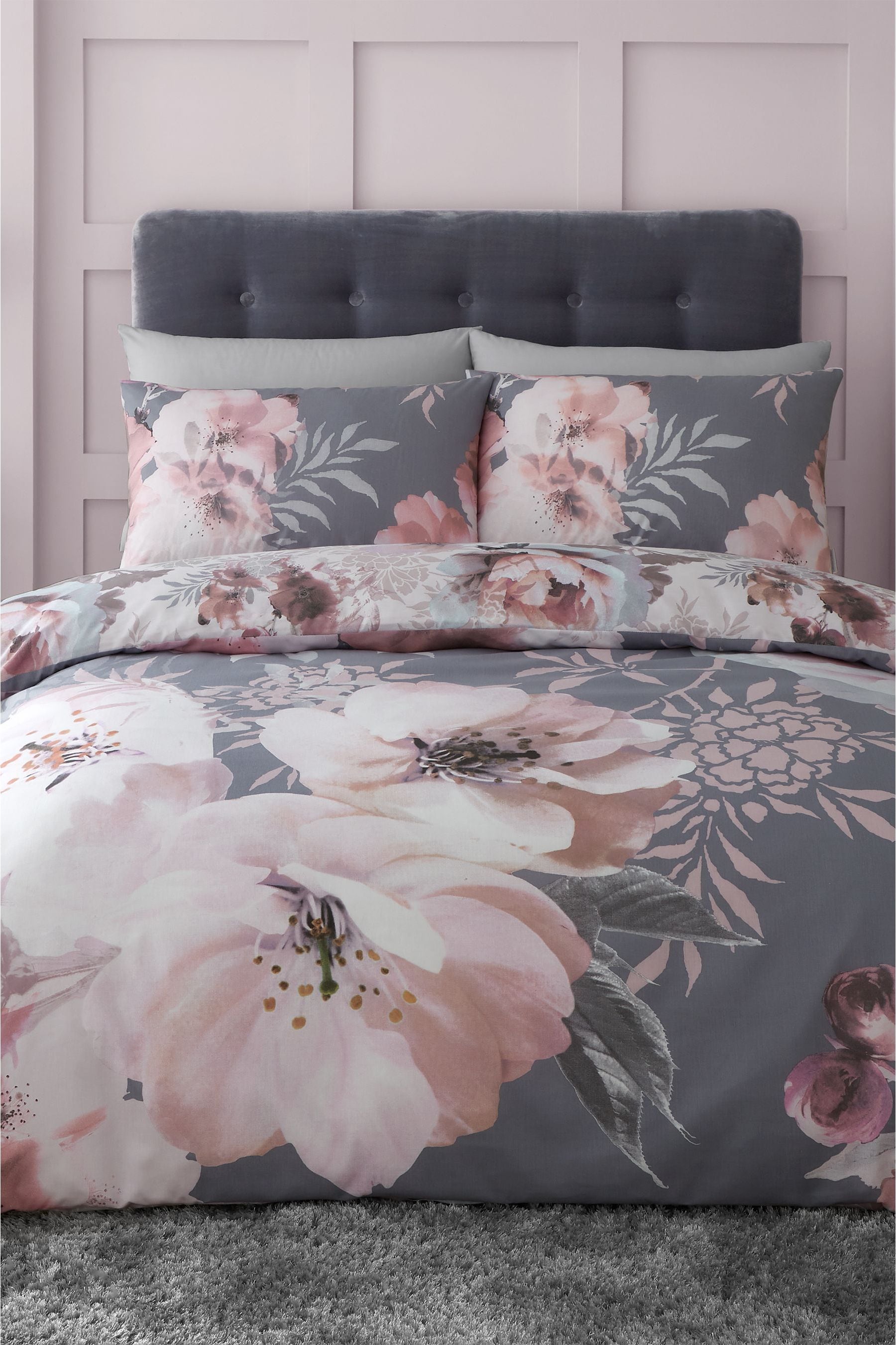 Calvin klein japanese floral comforter top