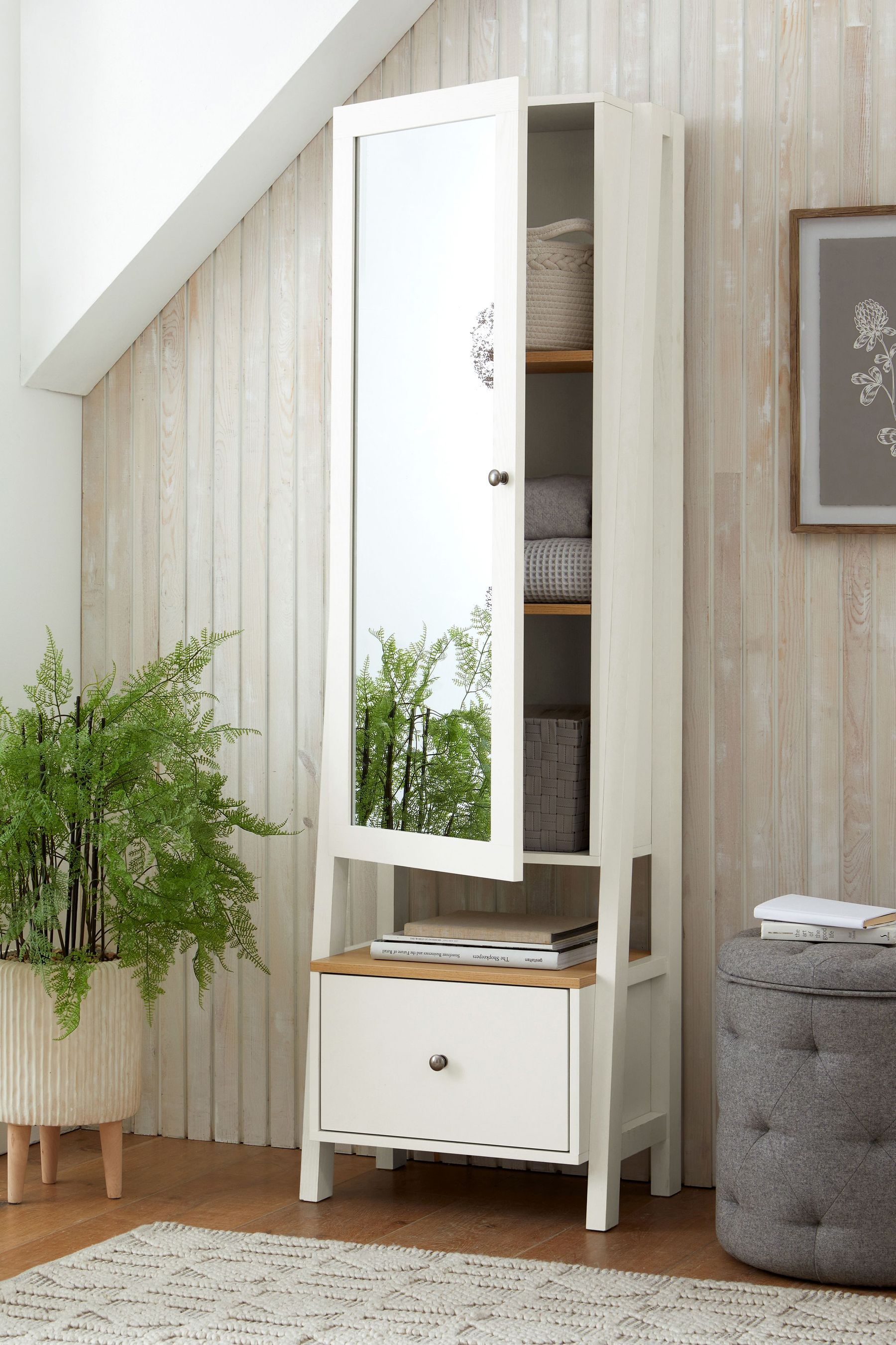 Standing mirror cheap dressing table