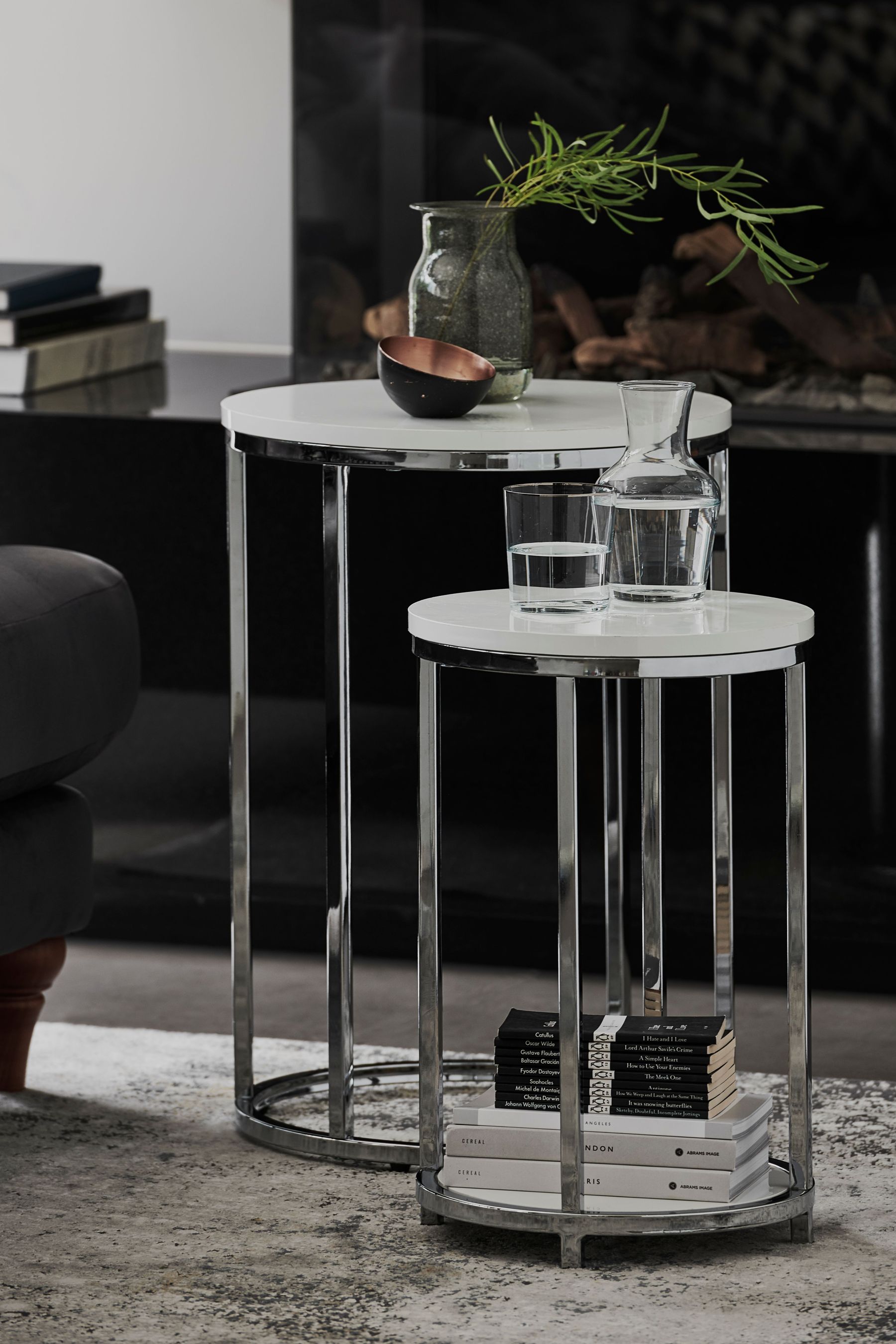 Grey high gloss outlet nest of tables