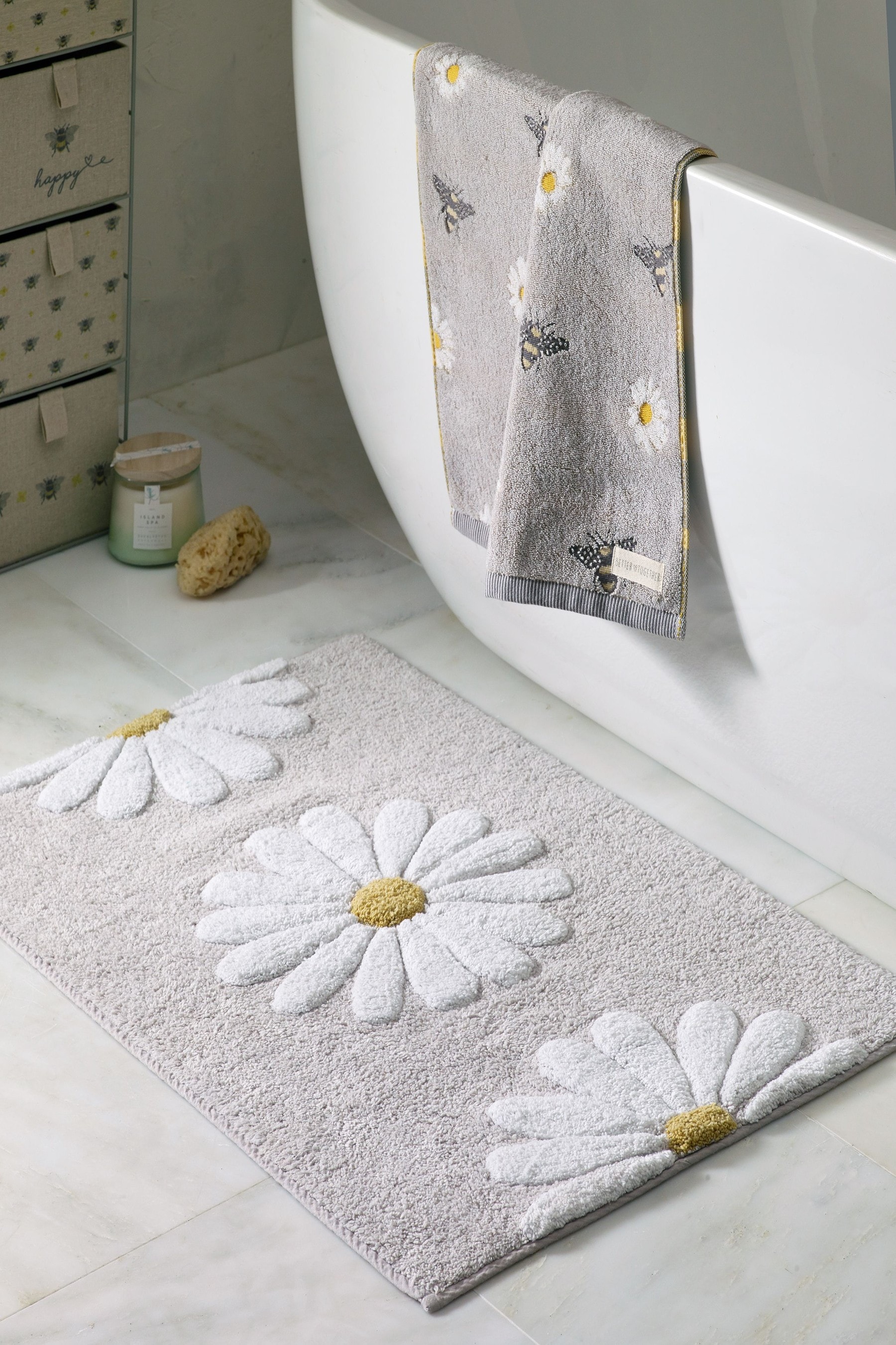 Next bathroom 2025 mats and towels
