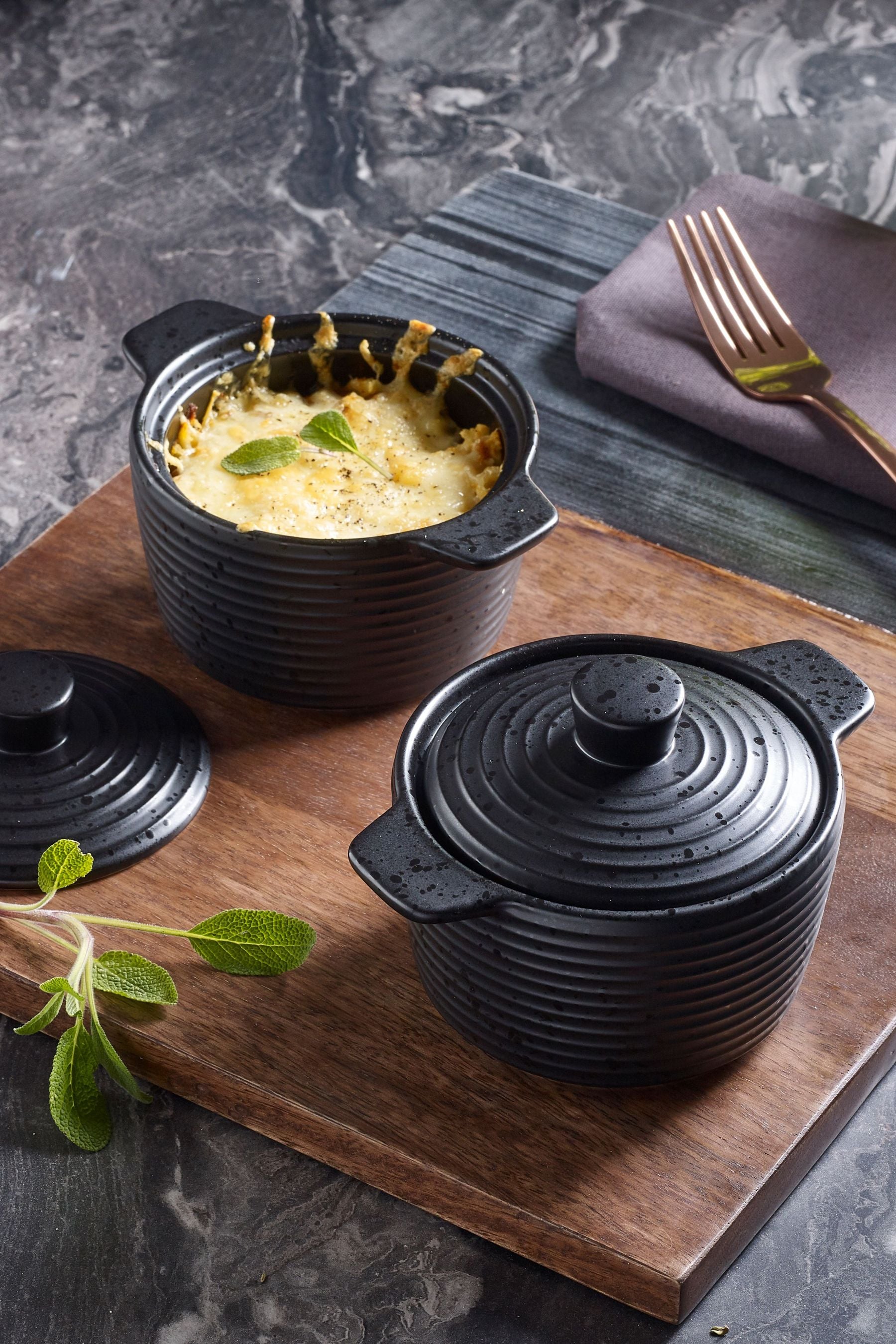 Individual on sale casserole dishes