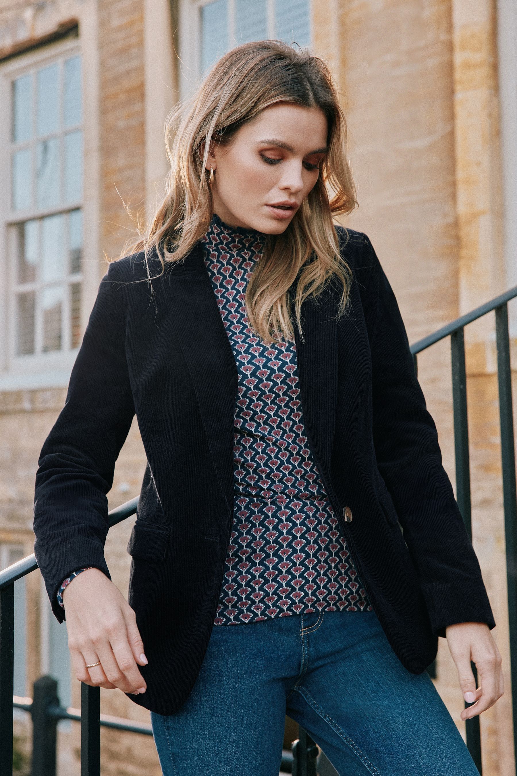 Joules hotsell black blazer
