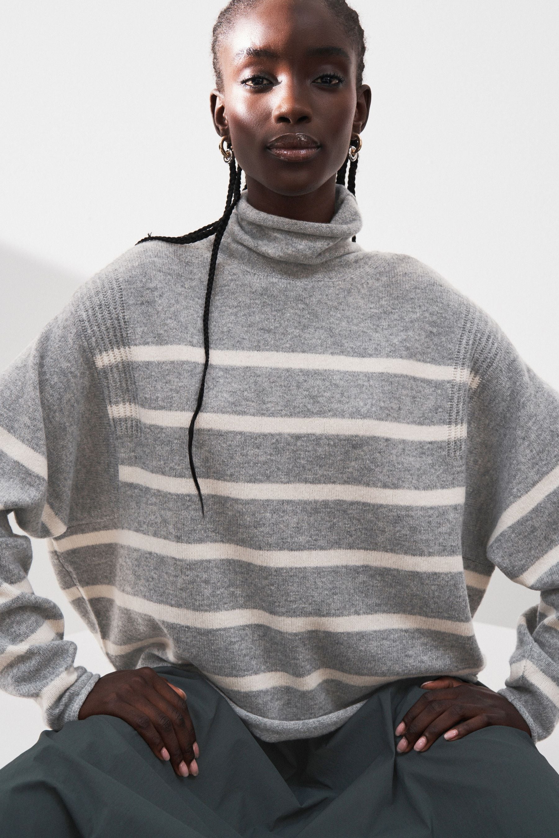 Grey top striped jumper