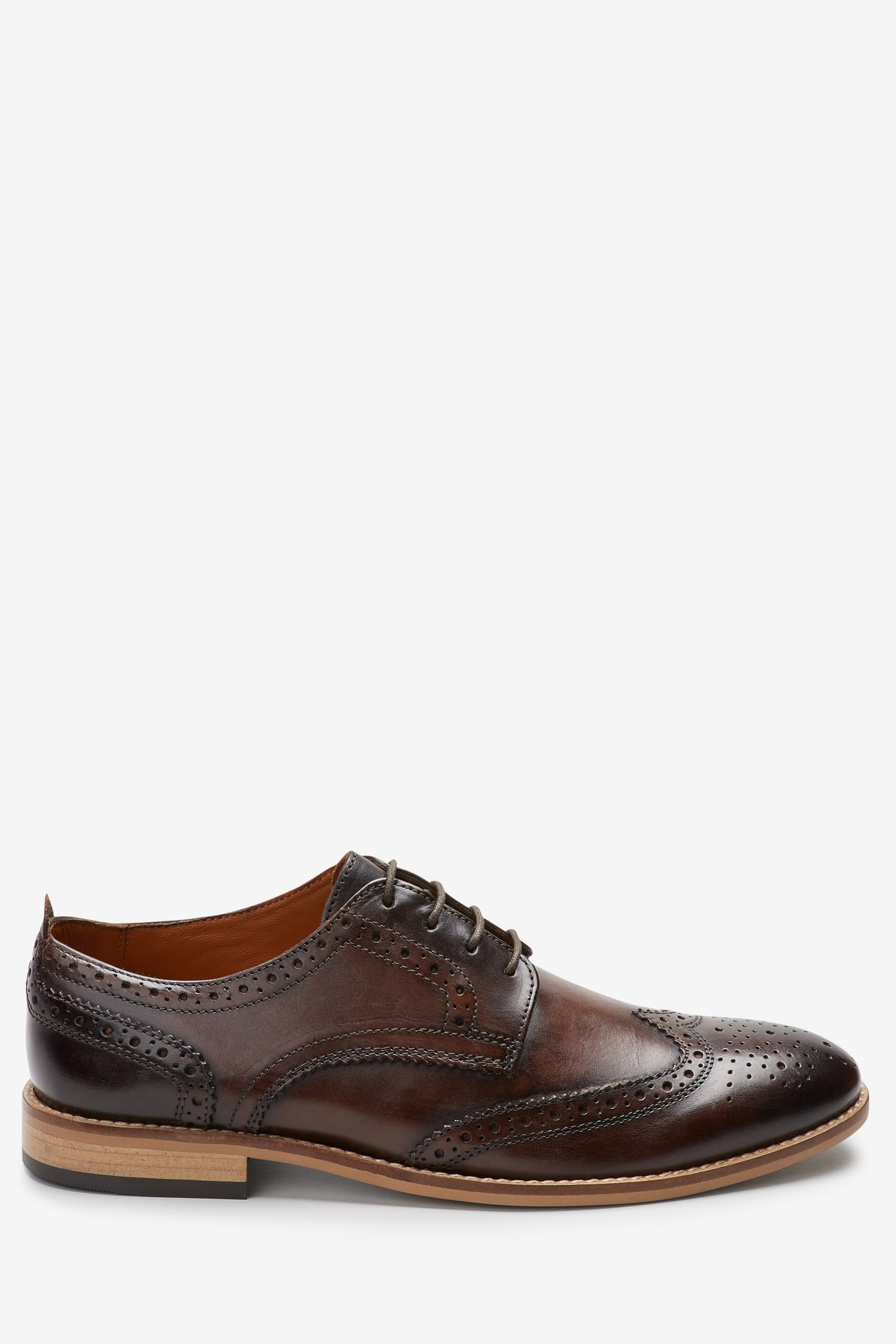 bertie blackheath contrast sole brogues