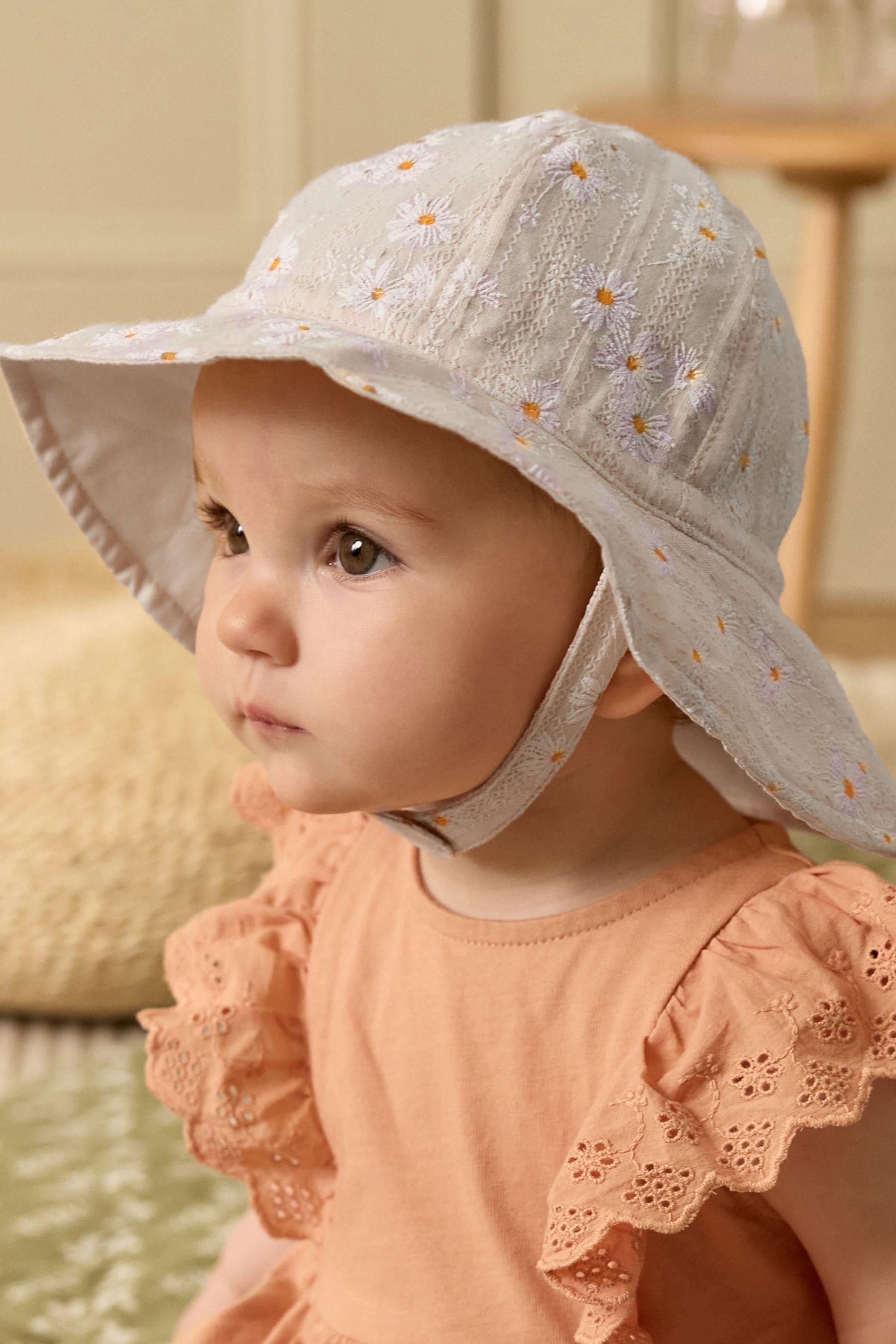 Cream floppy hat uk clearance