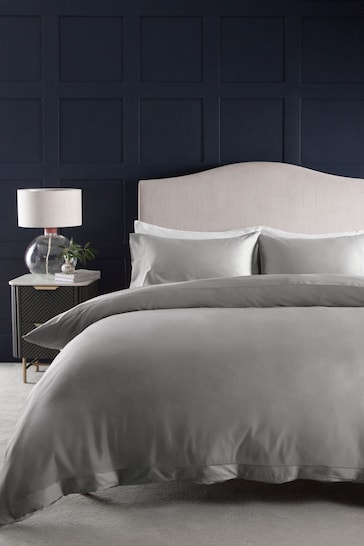 Silver Grey Collection Luxe 300 Thread Count 100% Cotton Sateen Satin Stitch Duvet Cover And Pillowcase Set