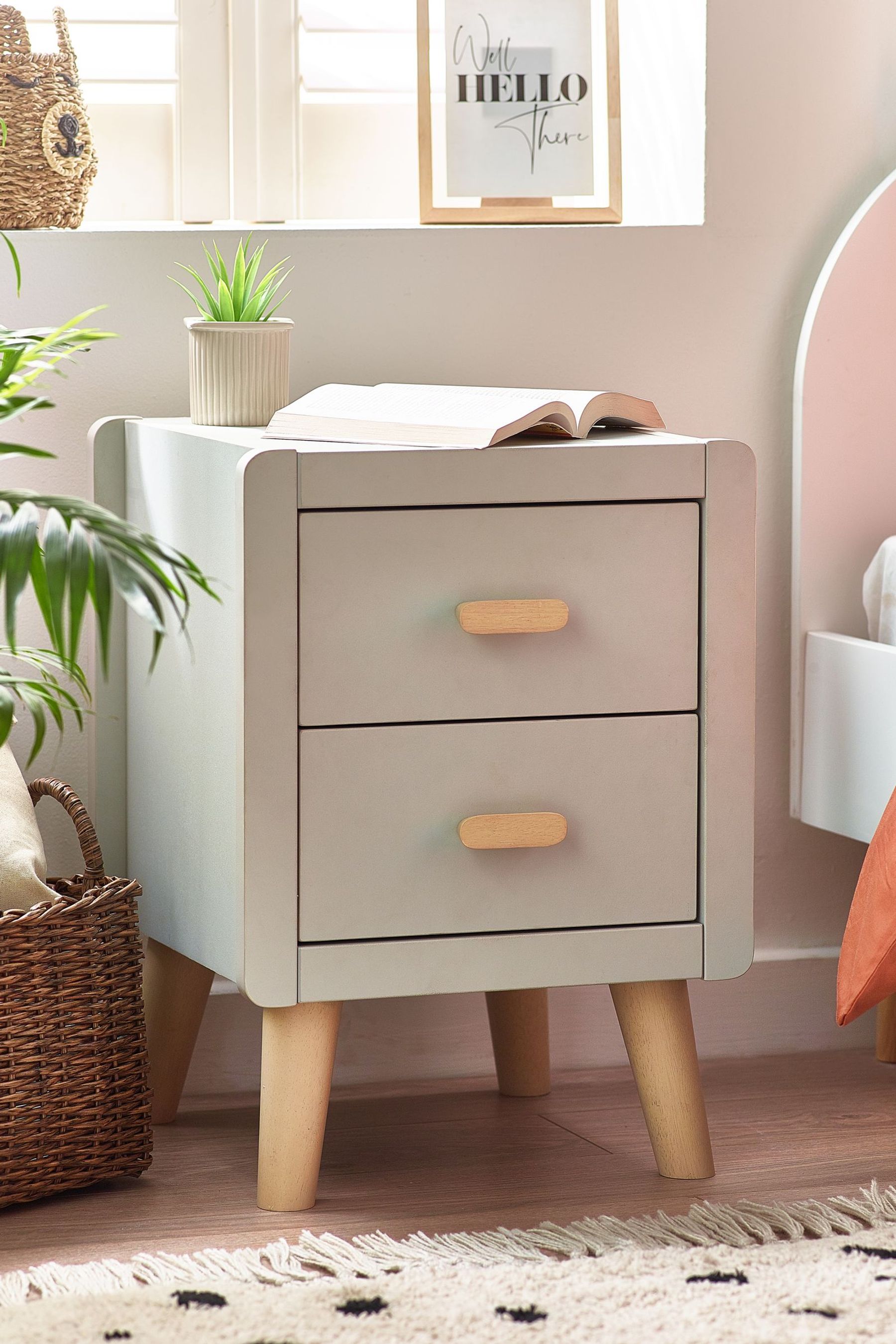 Childrens nightstand clearance