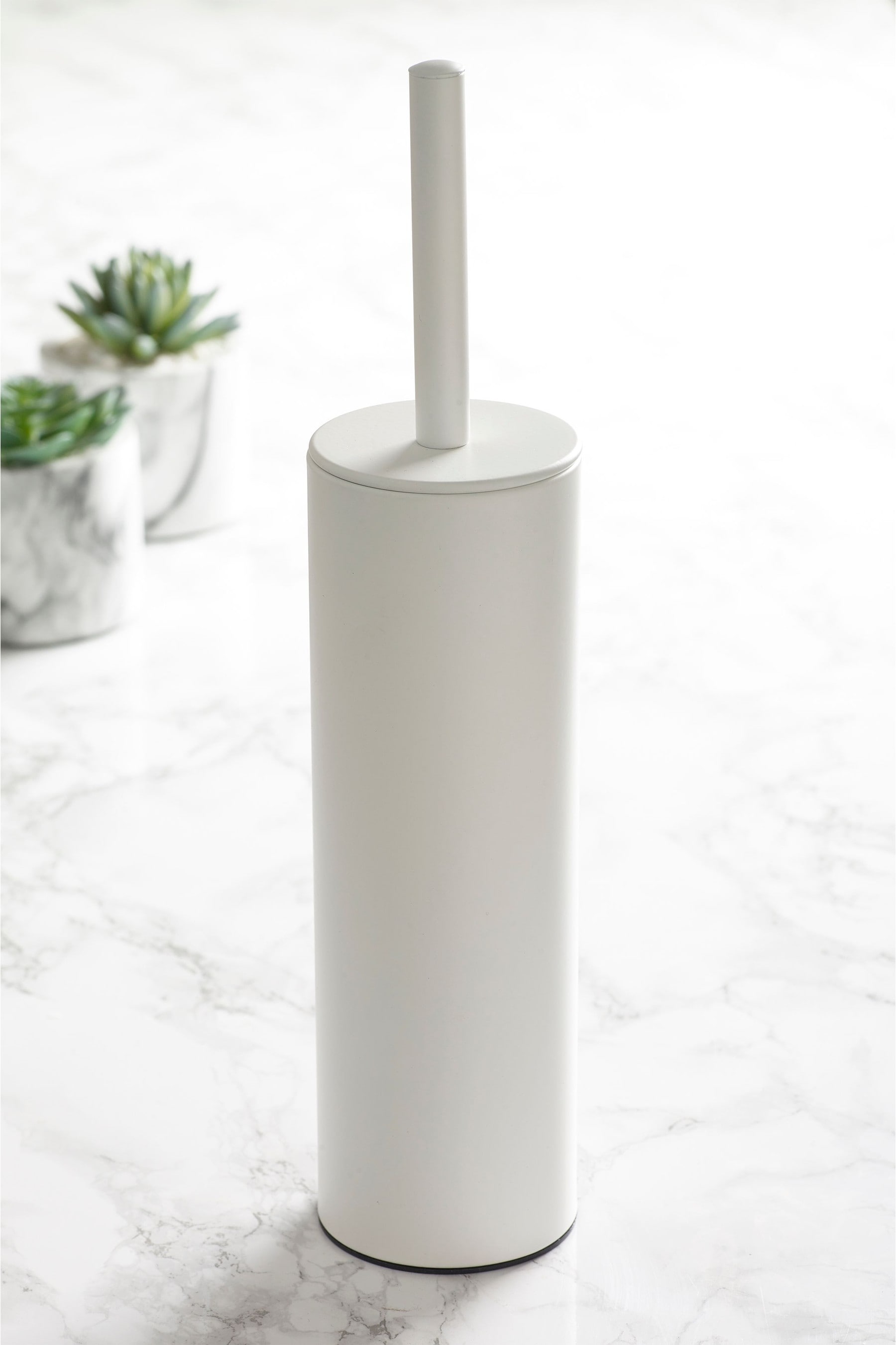 White ceramic online toilet brush