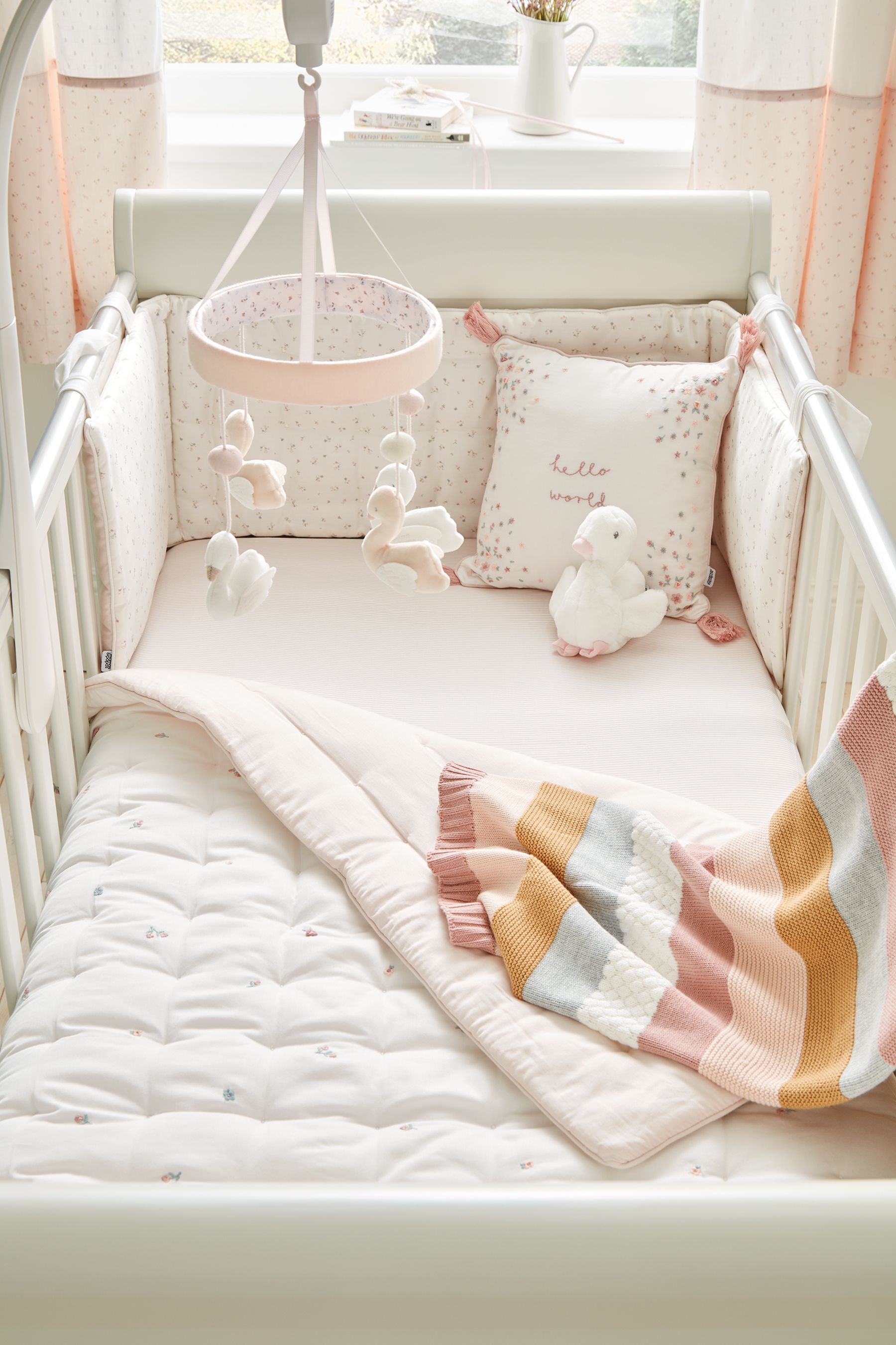 Laura ashley baby bedding 2025
