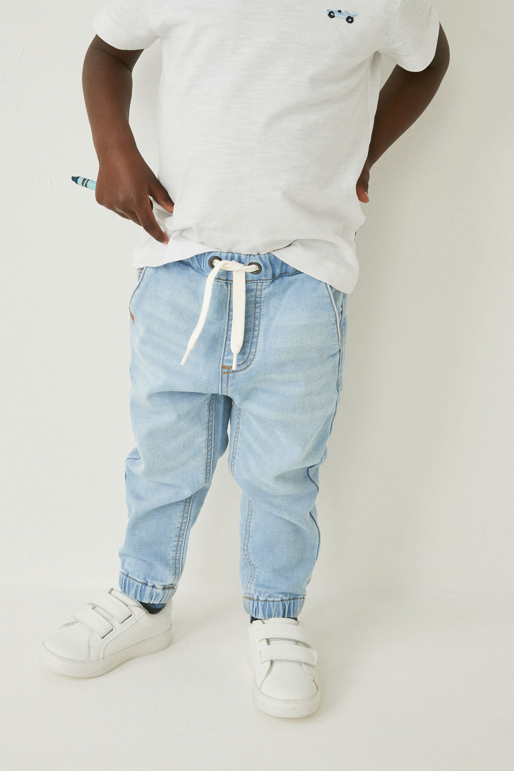 Jogger outlet blue jeans