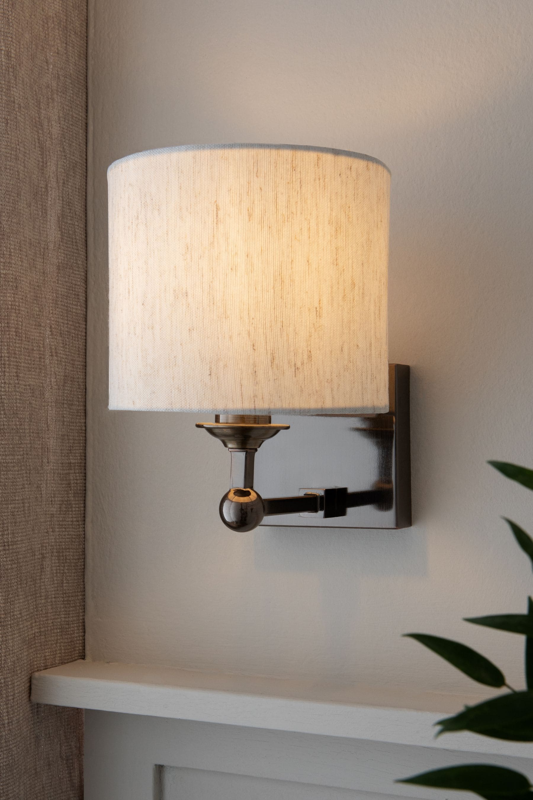 Bronze Blenheim Wall Light