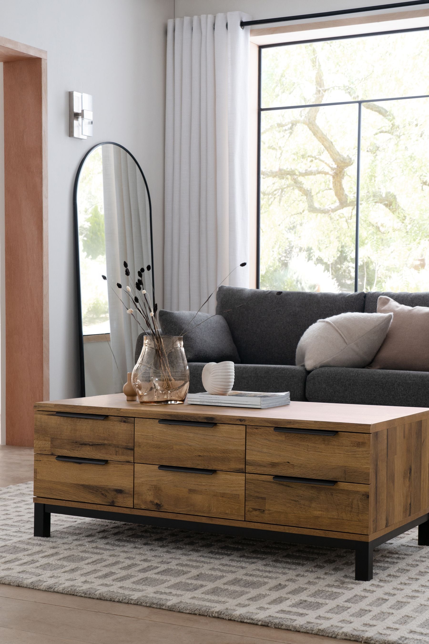 Bronx next coffee outlet table
