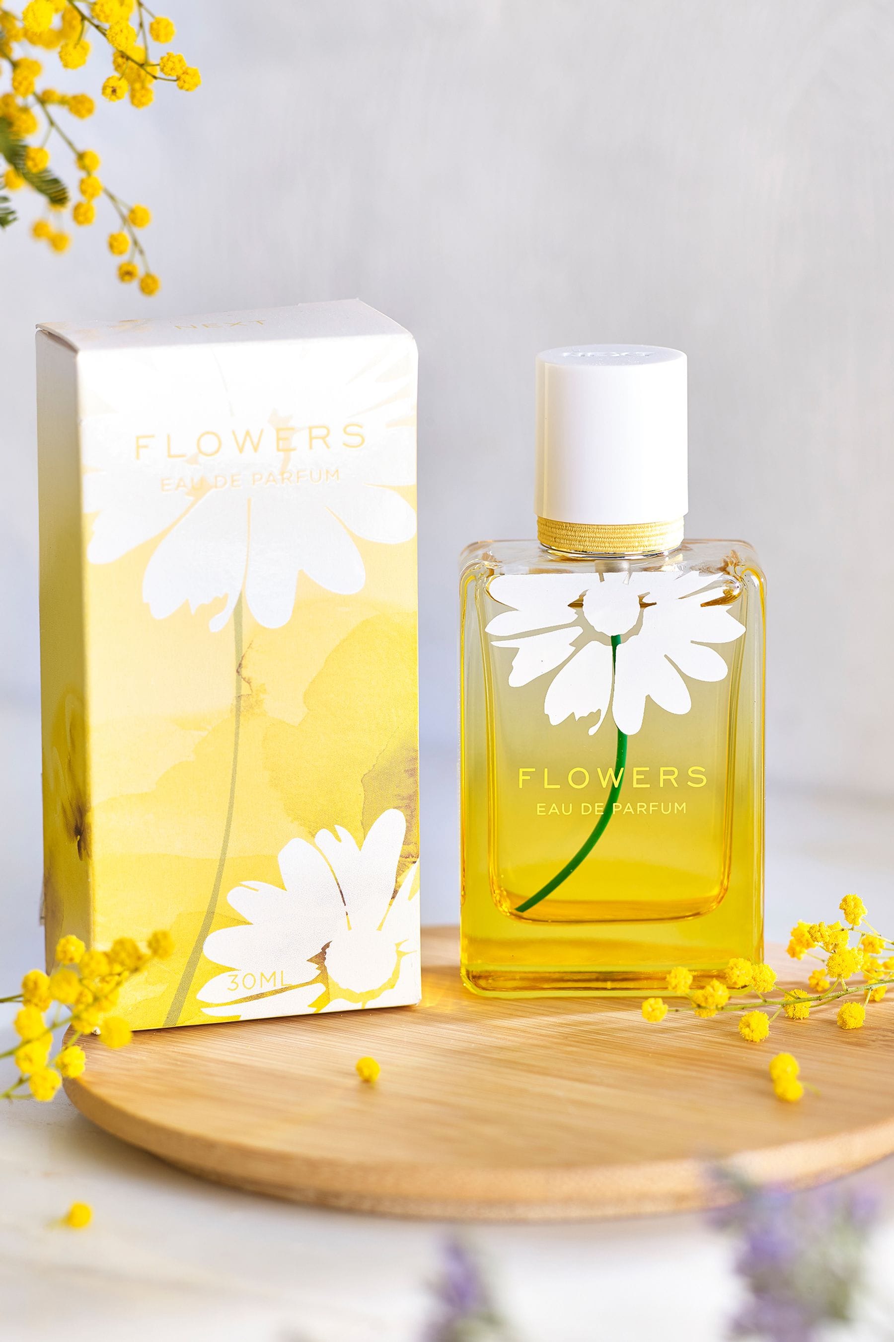 Flowers store perfume next