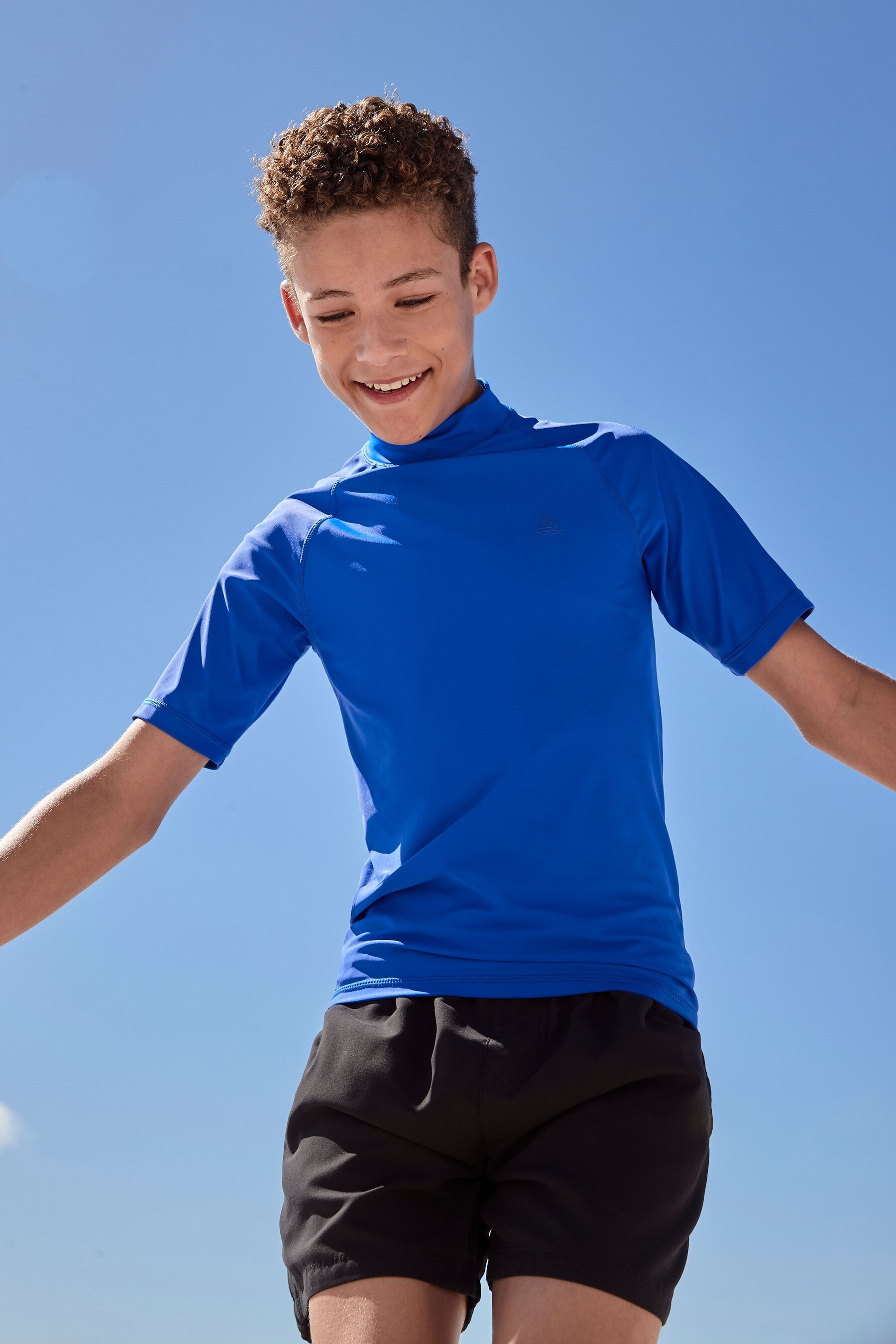 Boys blue hotsell rash vest