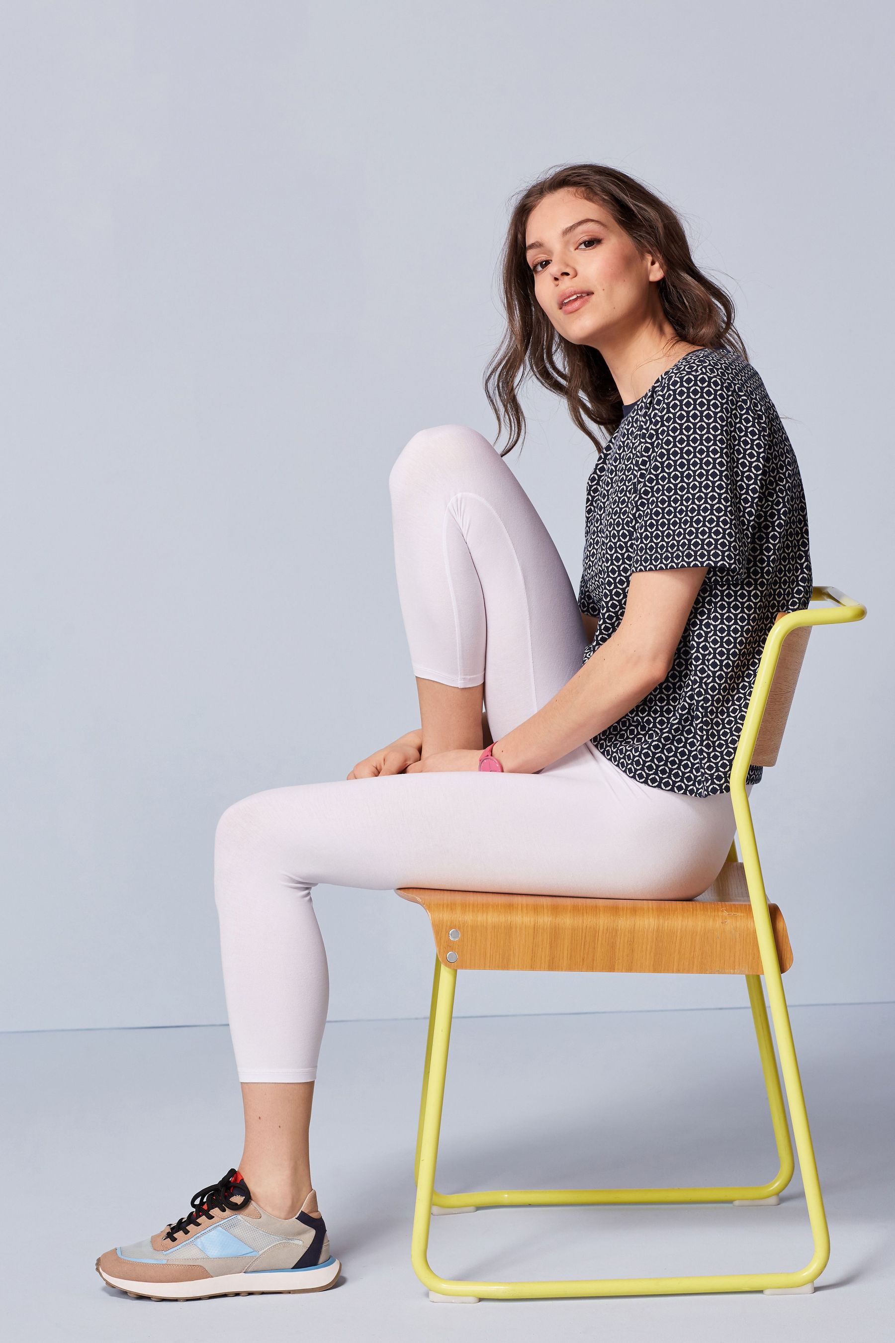 White cropped leggings on sale
