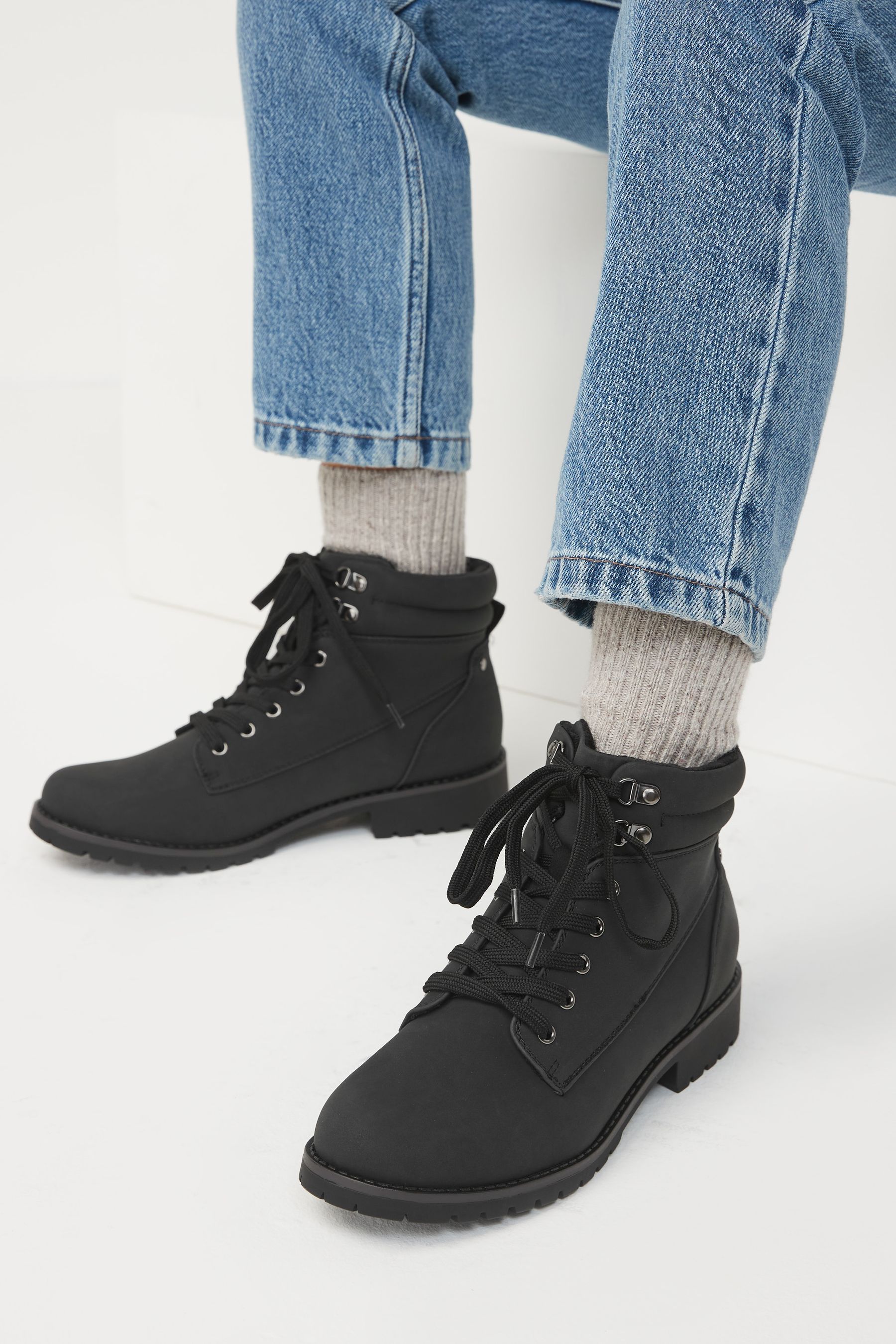 Forever comfort lace 2025 up boots