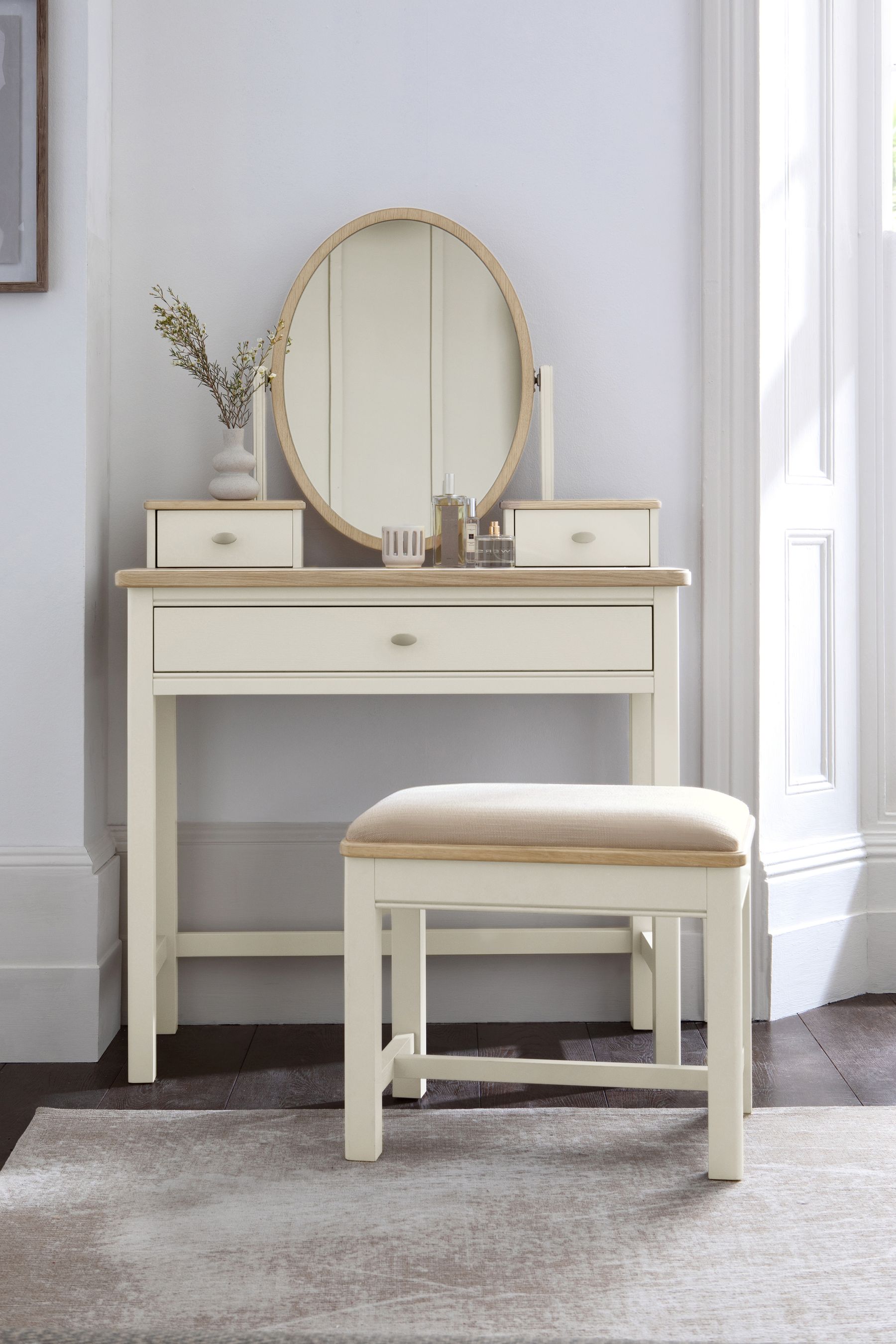 Next outlet dressing table