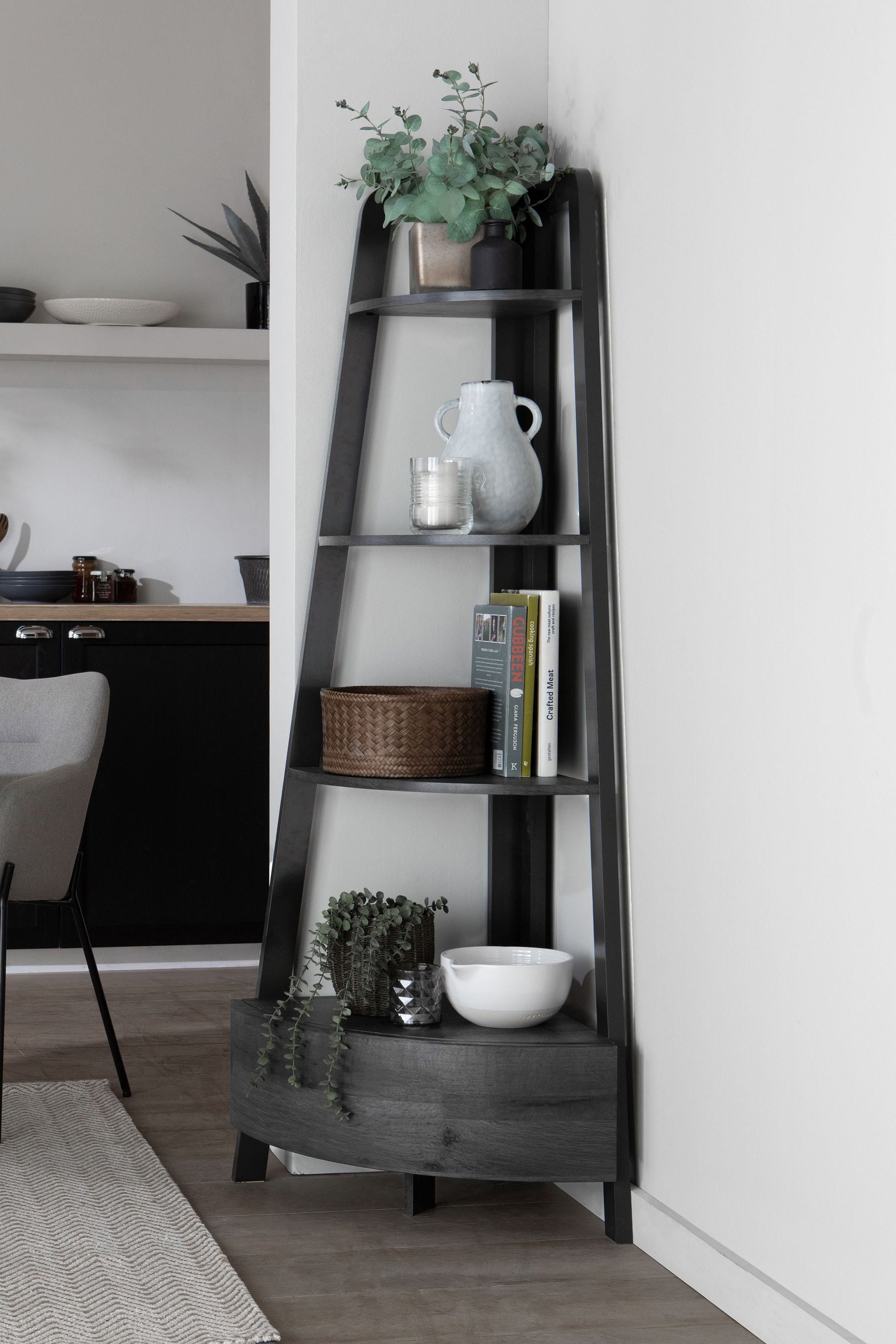 Black corner sales shelving unit