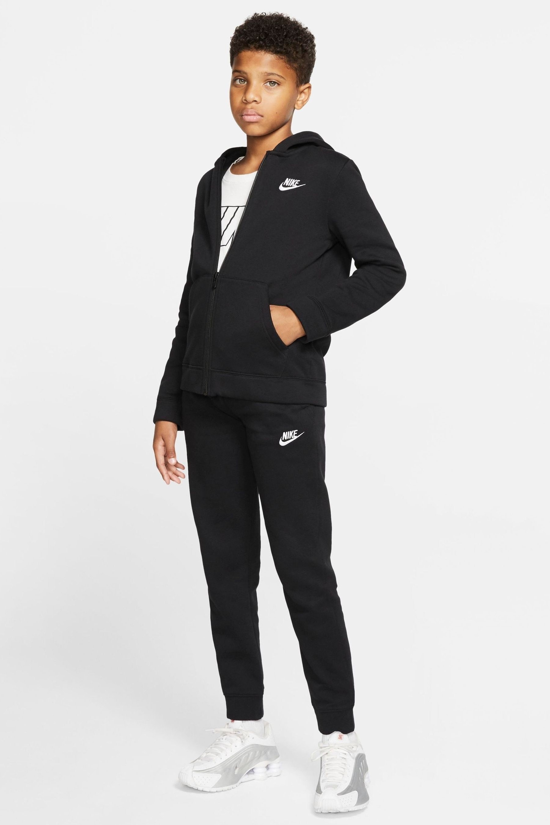Black nike full tracksuit 2025