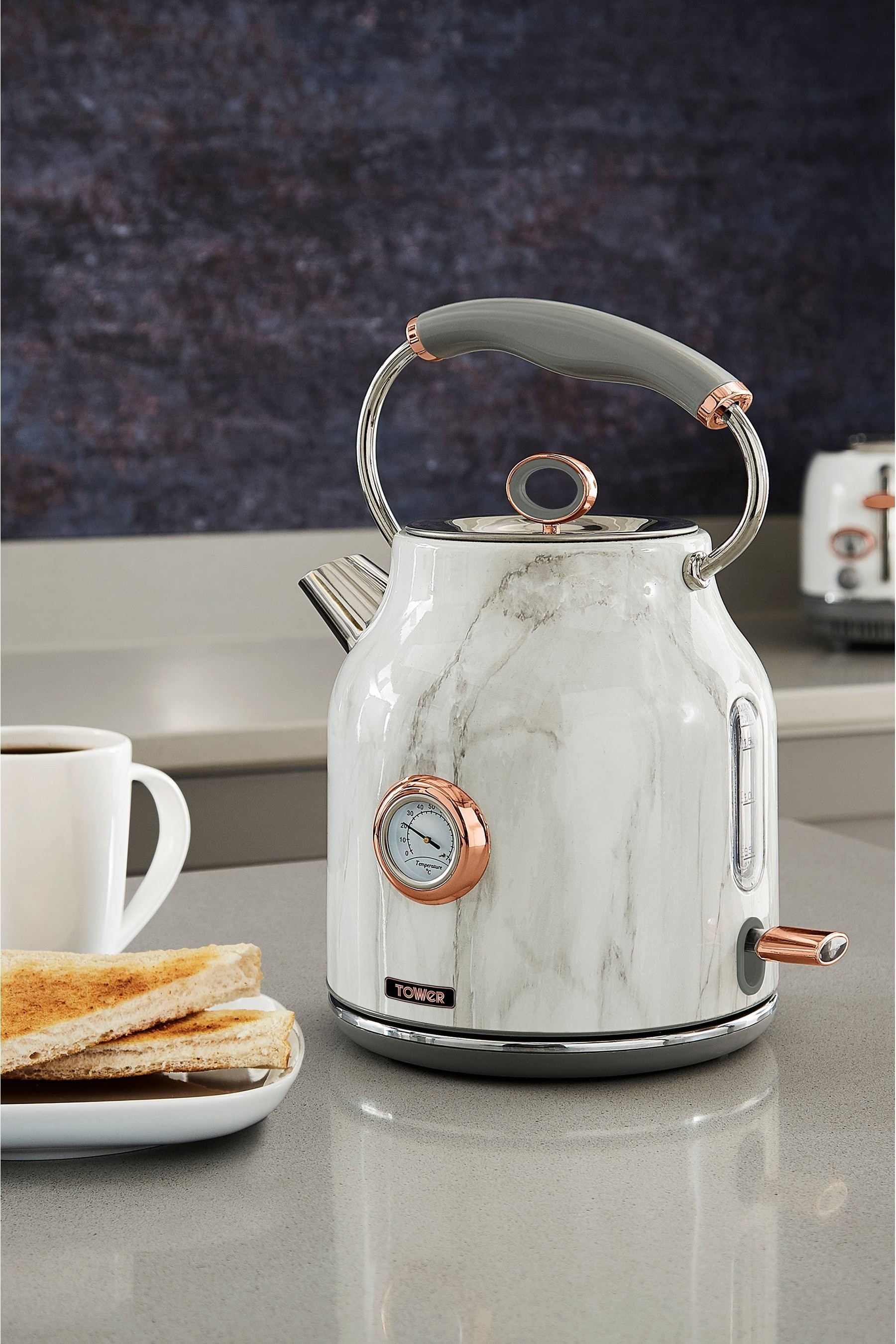 Tower store kettle white