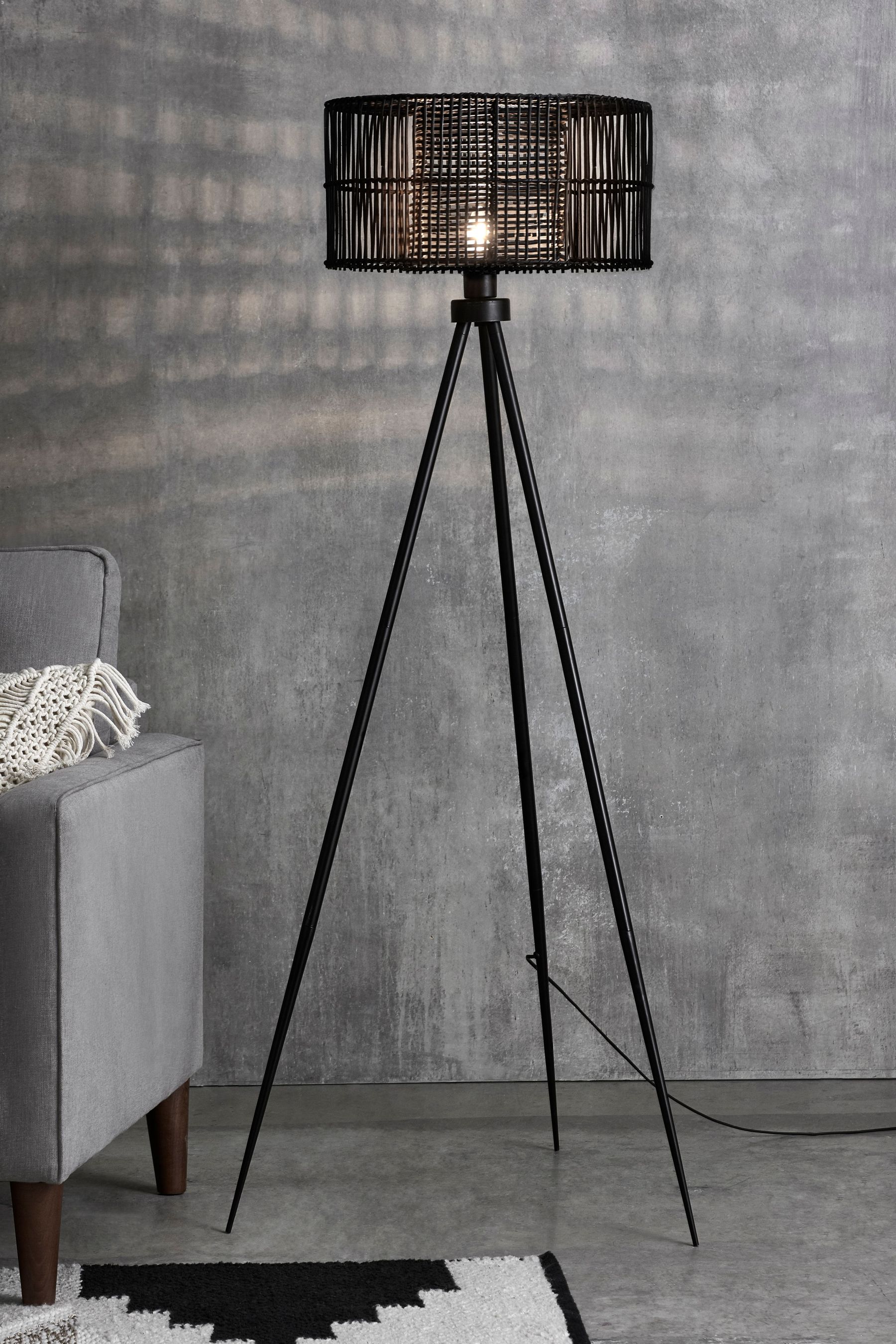 rattan black floor lamp