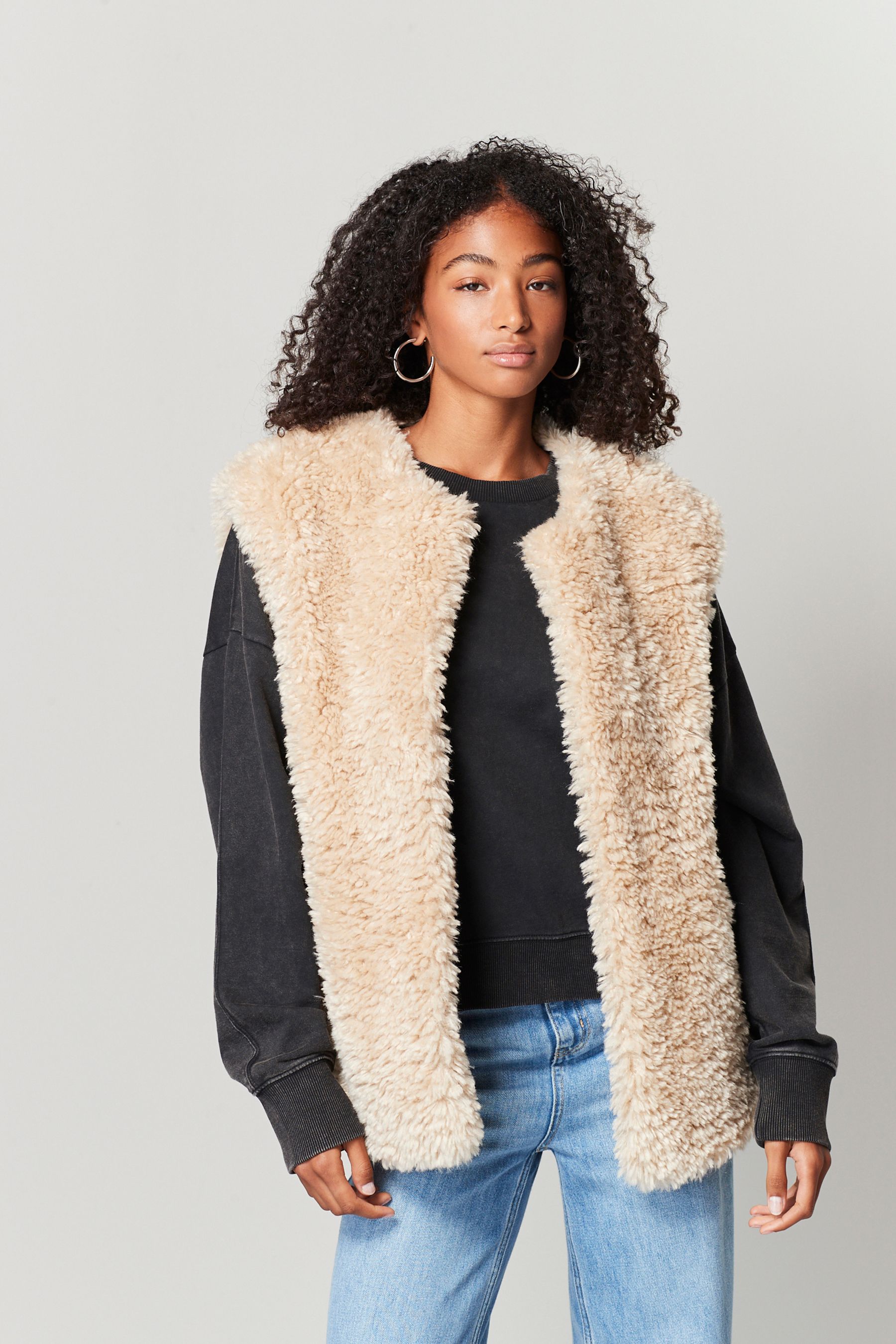 Cream gilet deals