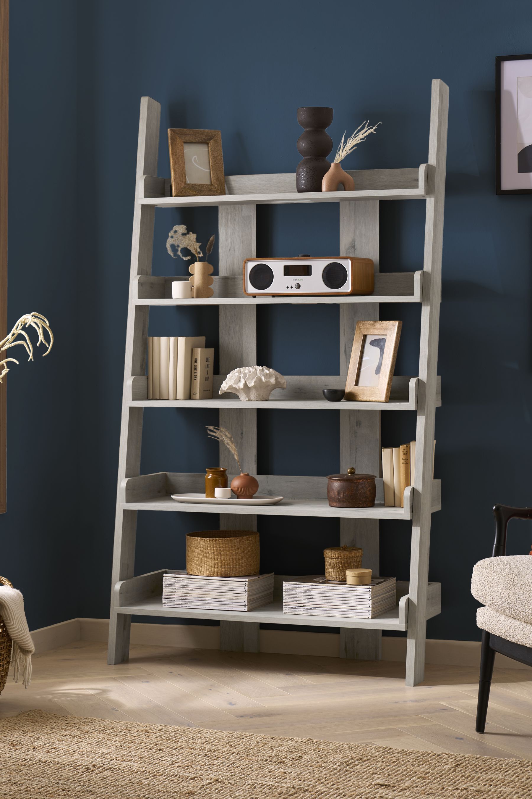 Ladder shelf discount grey wood