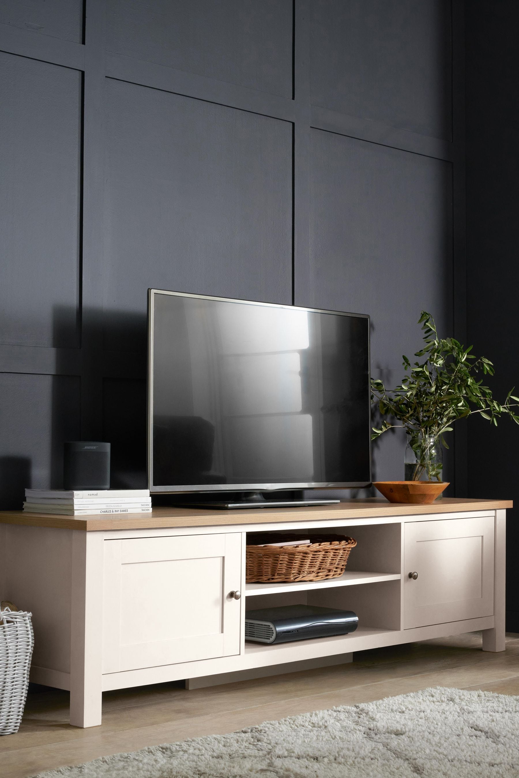 Malvern tv unit clearance next