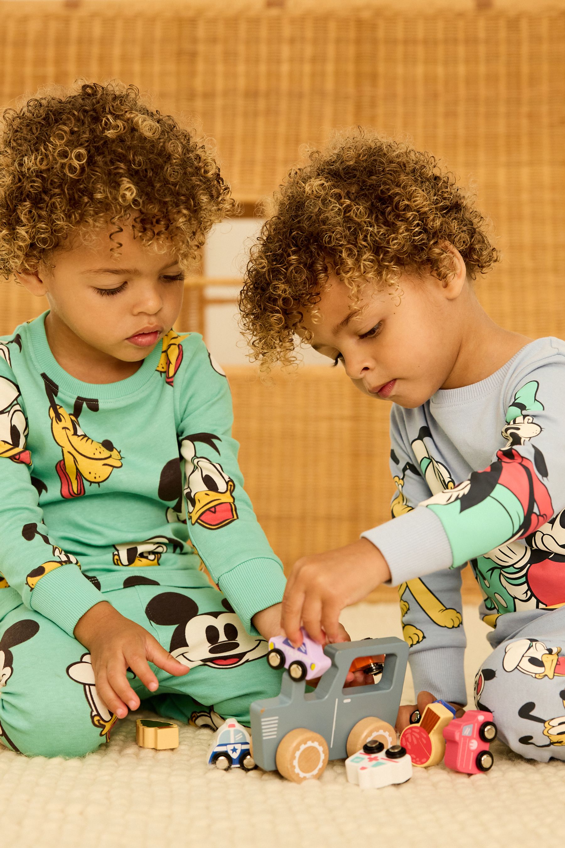 Mickey mouse childrens pyjamas sales