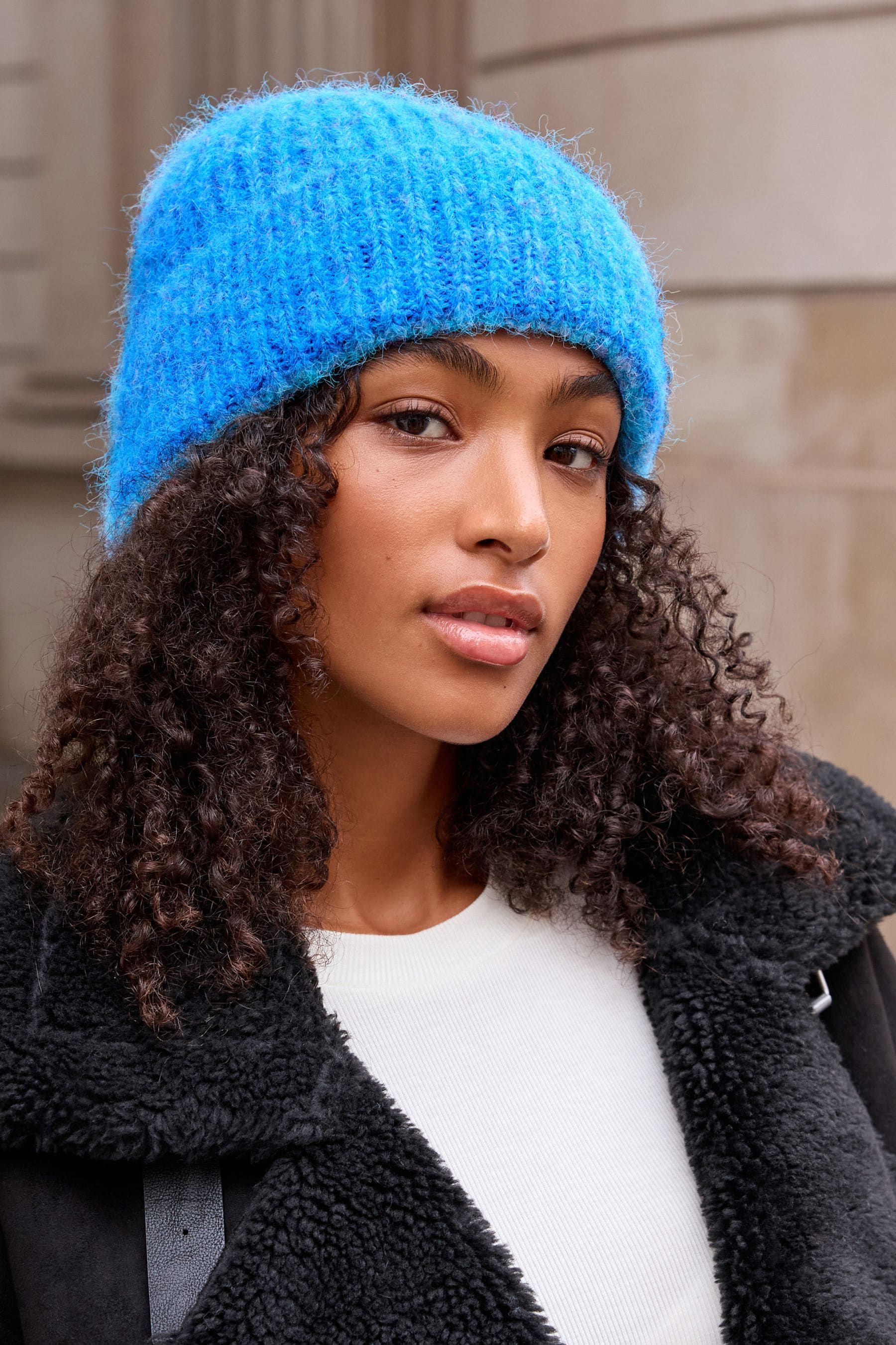 Blue knit hotsell hat