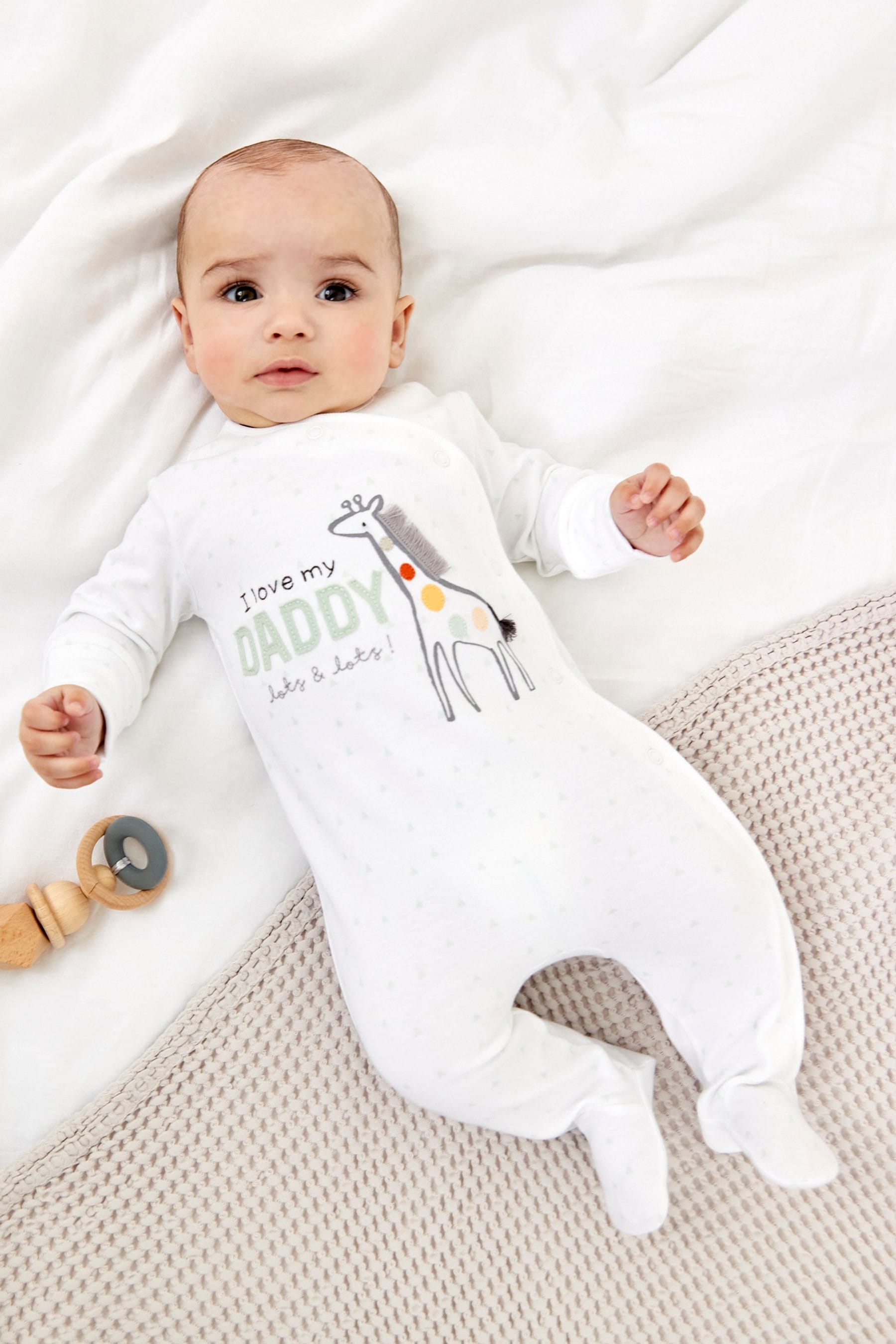Daddy Giraffe Single Baby Sleepsuit 0 18mths