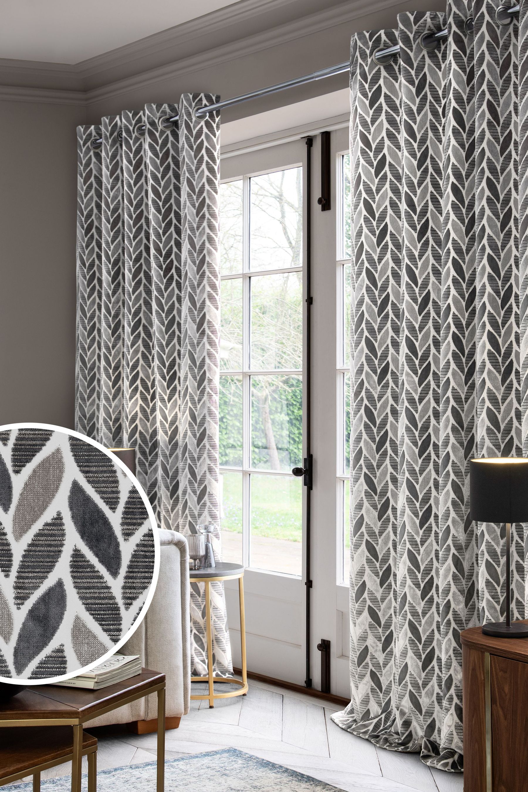 White hot sale patterned curtains