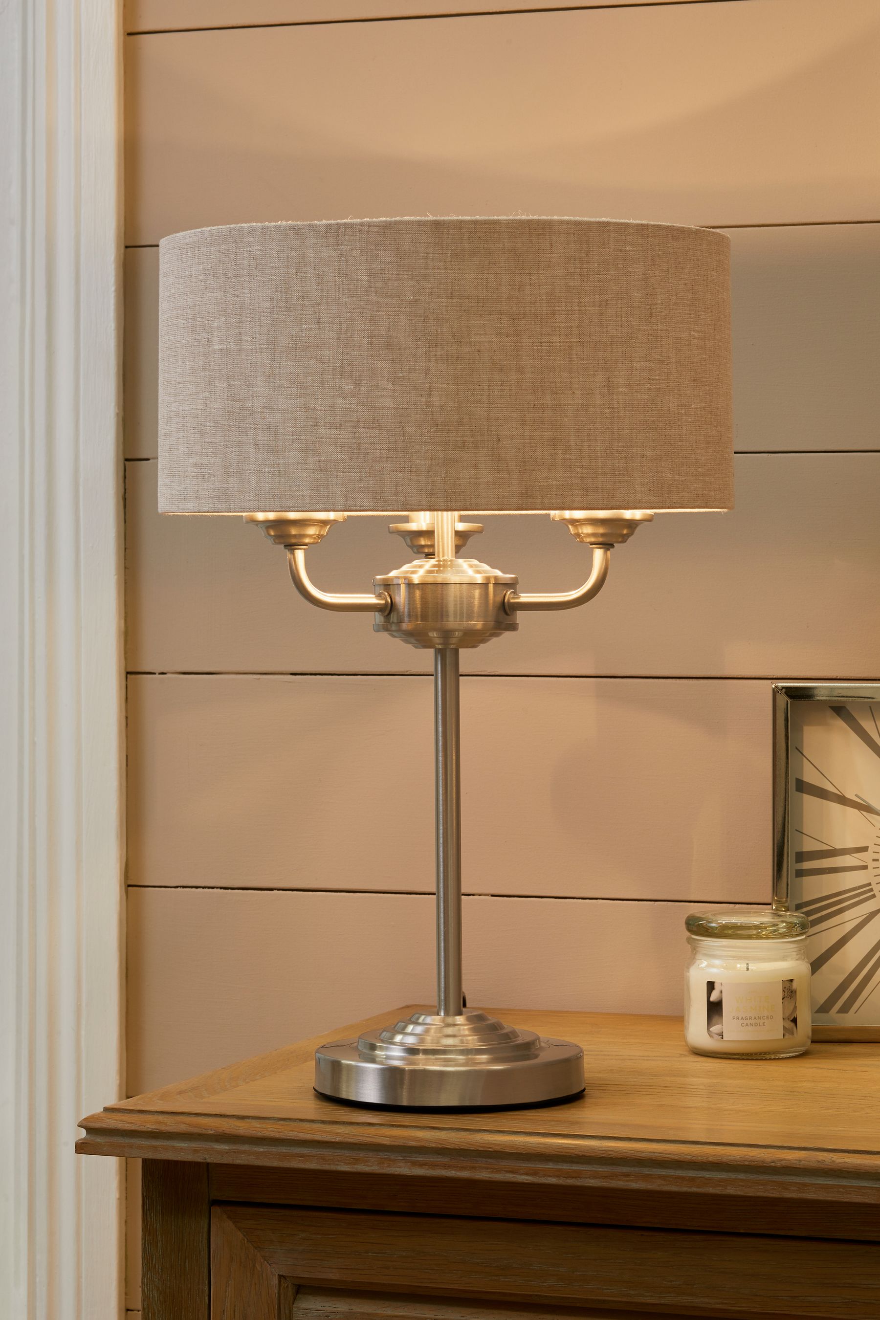 3 light discount table lamp