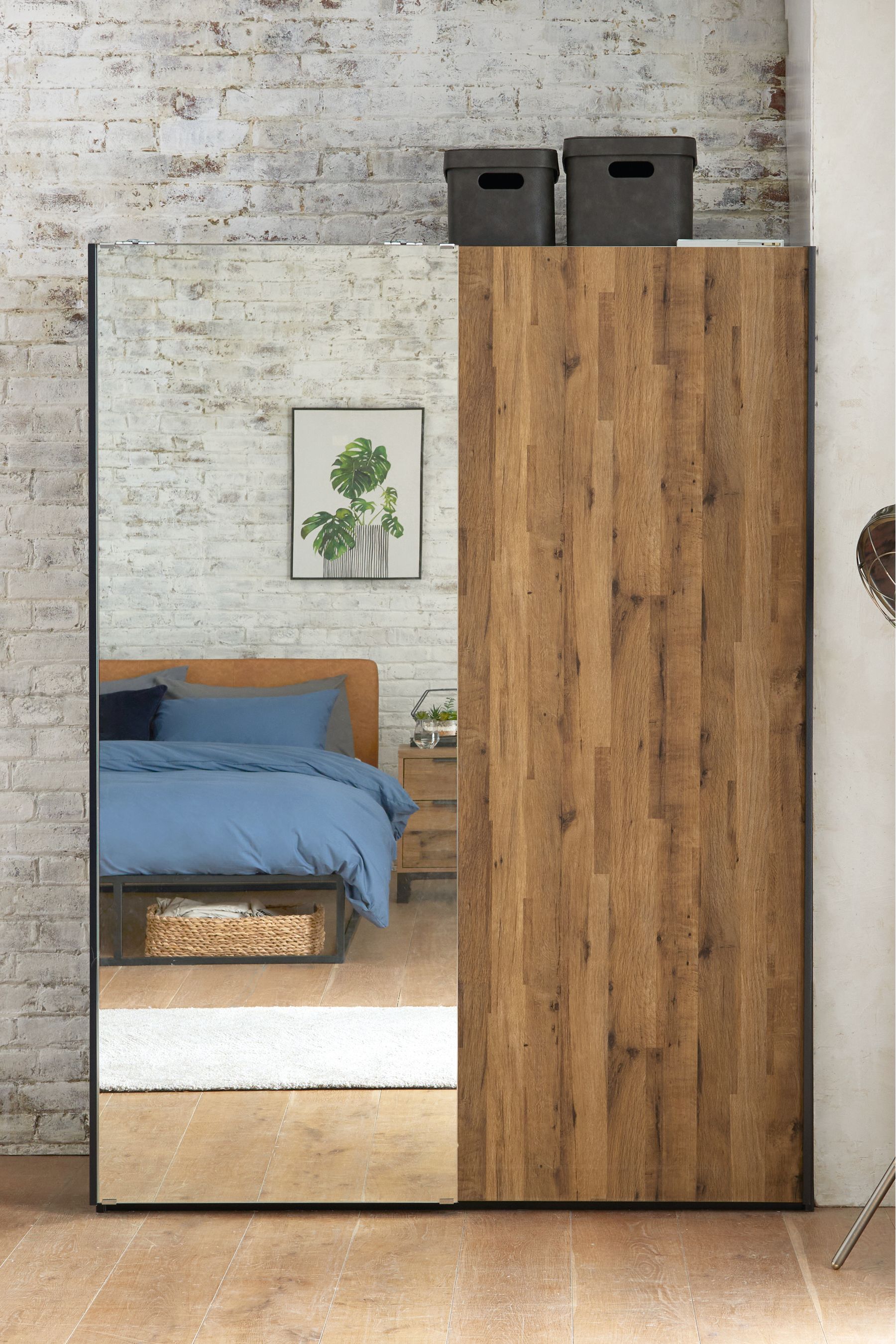 1.5 m deals sliding wardrobe