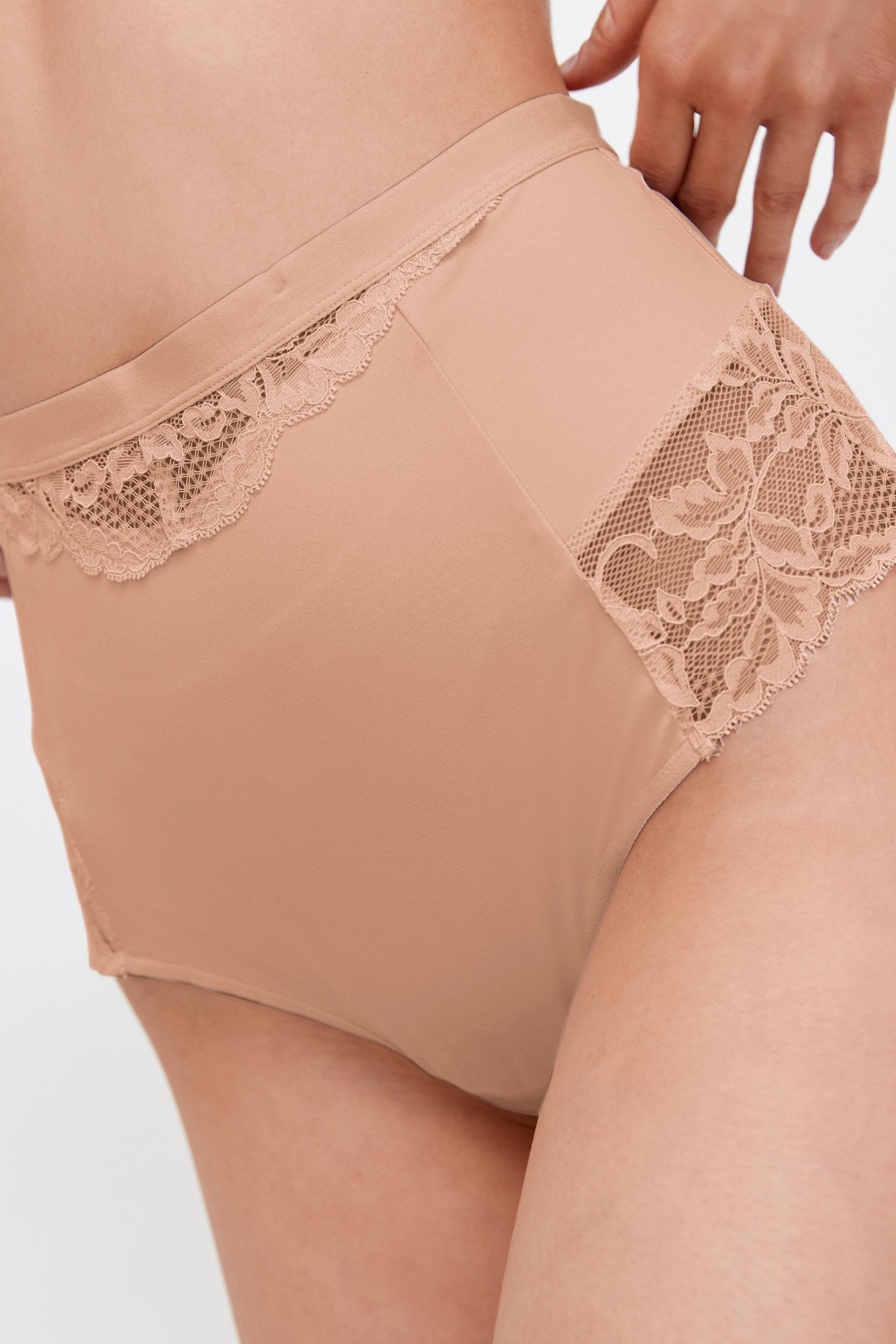 Light tummy hot sale control panties