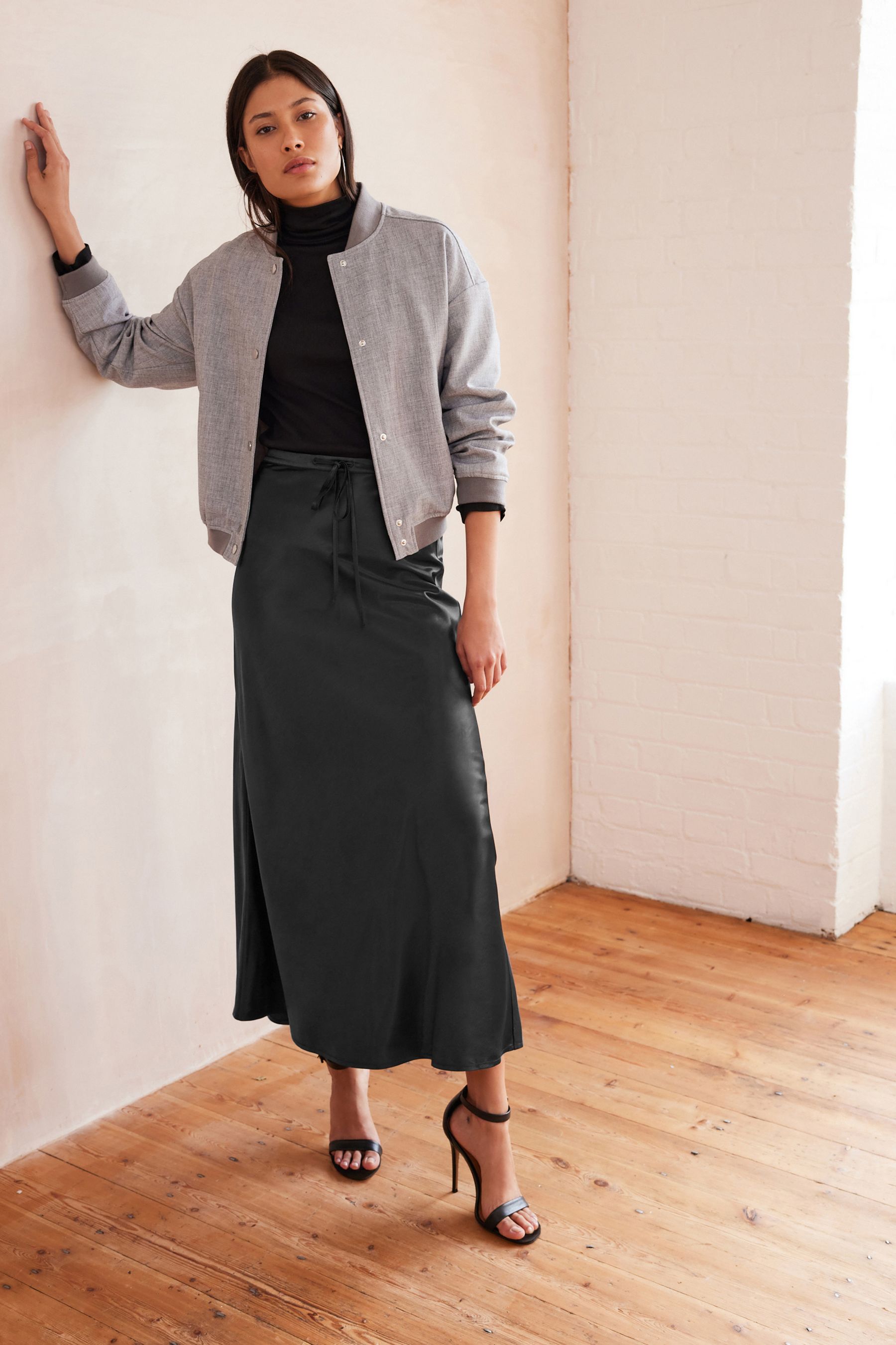 Long black satin sale skirt and top