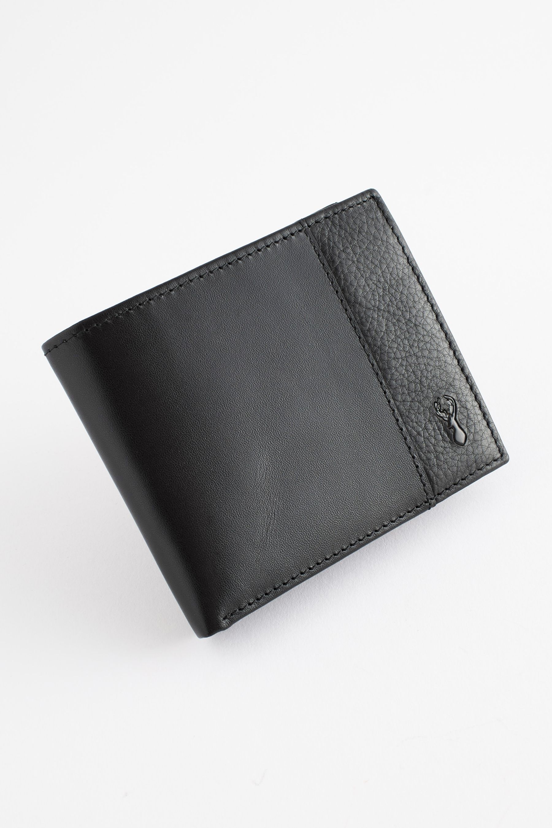 Black Leather Stag Badge Wallet