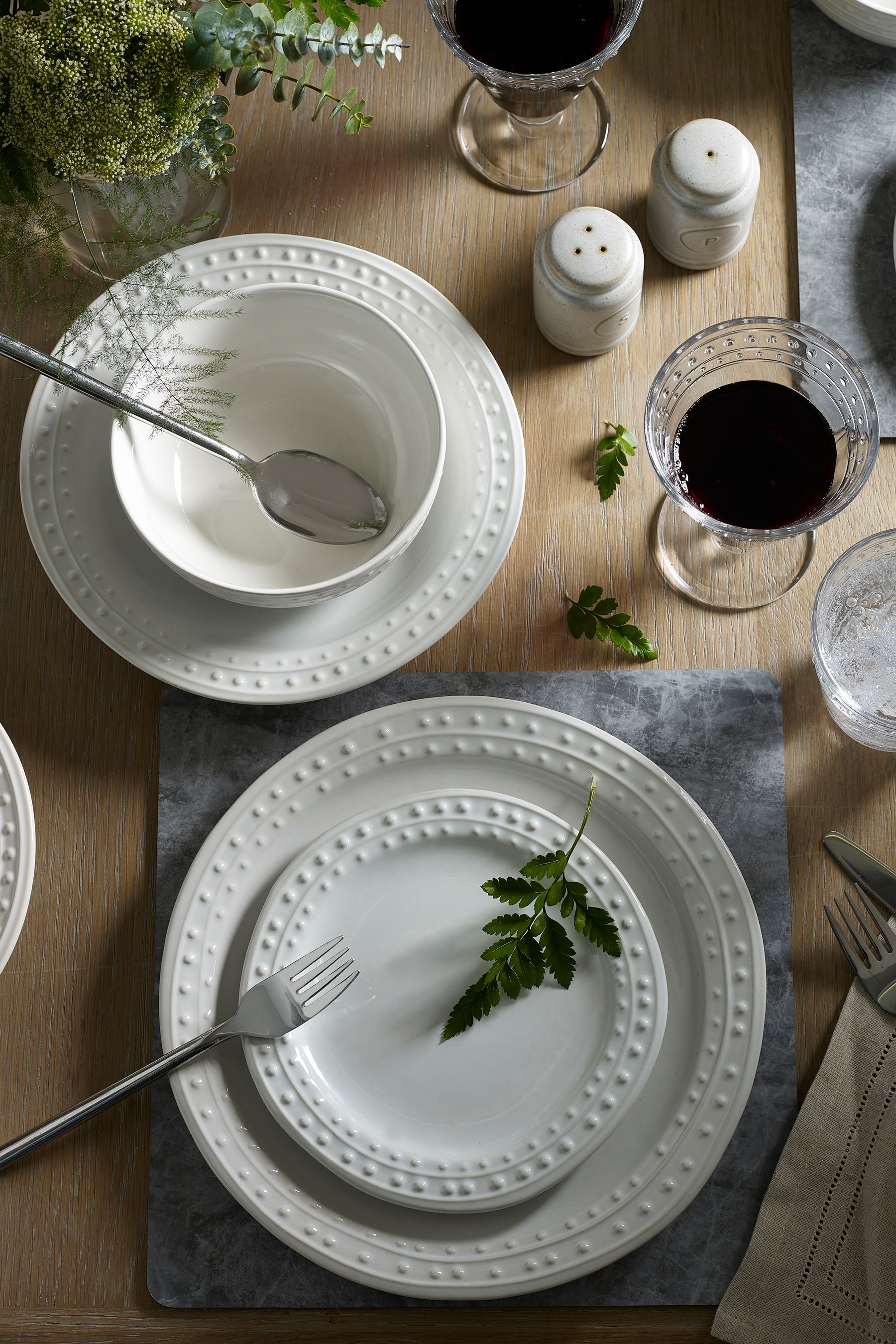 White dinnerware sets shop sale