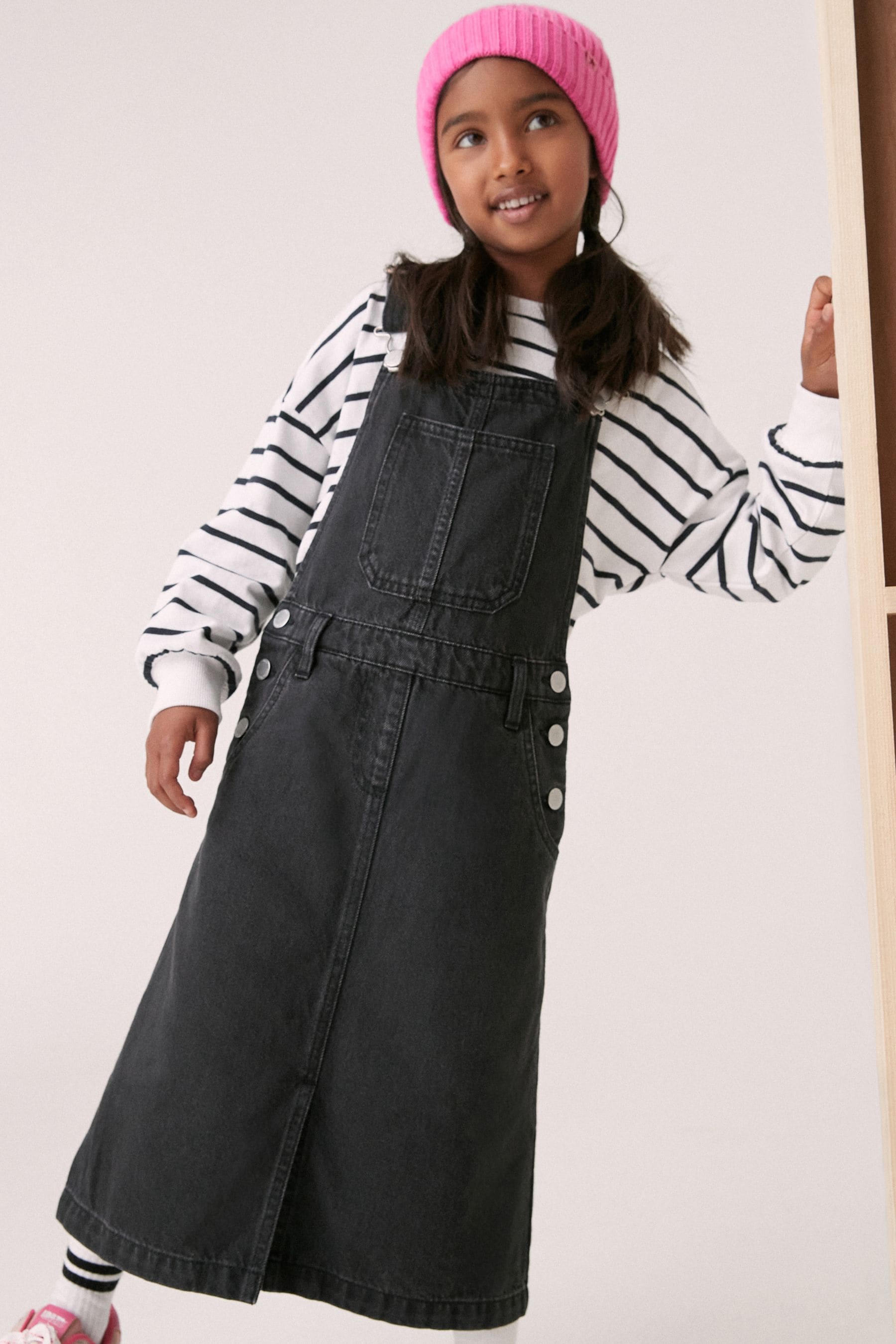 Maxi pinafore hotsell dress uk