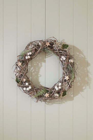 Bayswood Silver Twig Christmas Wreath