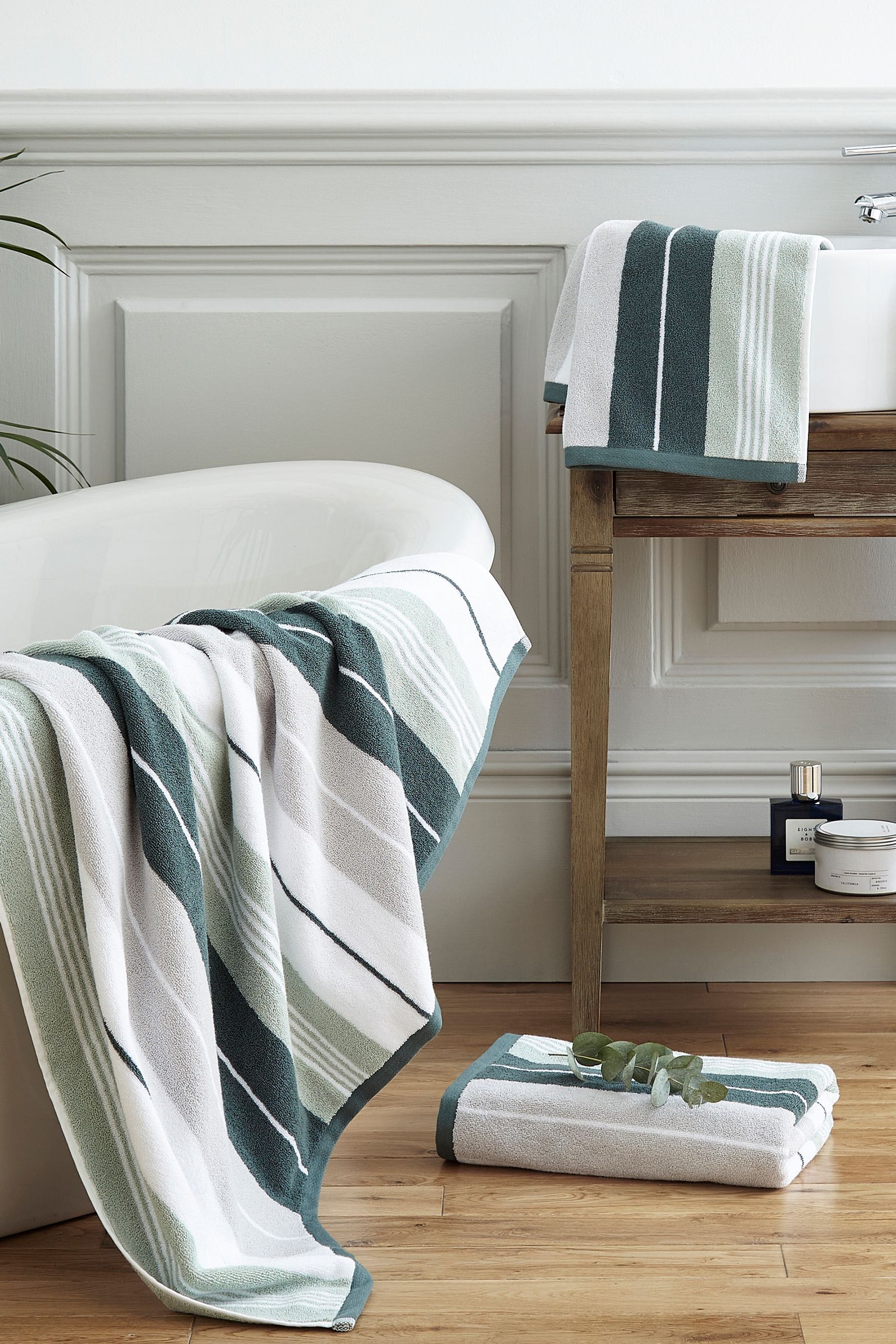 Laura secret hot sale home towels